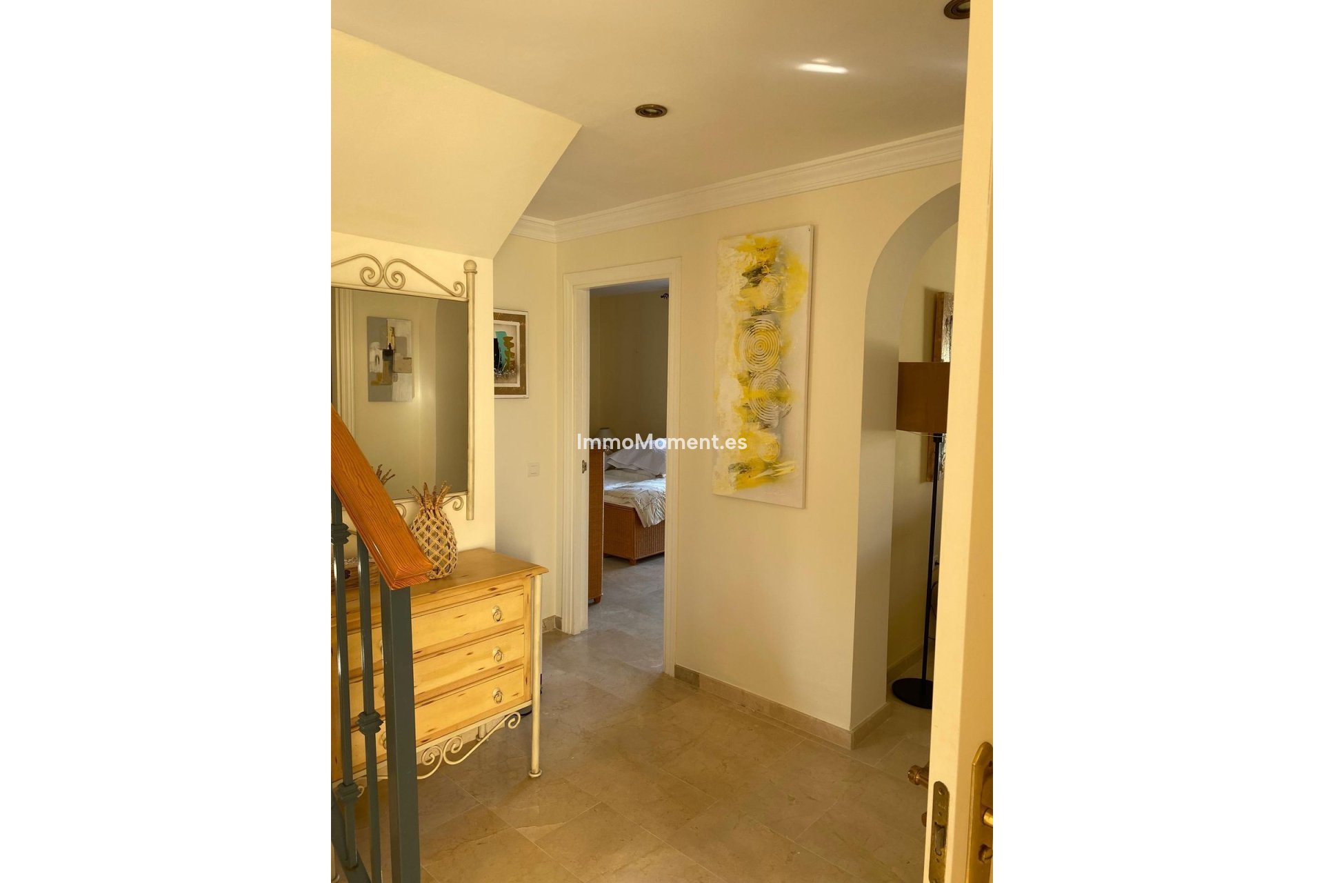 Resale - Apartment - Marbella - Elviria