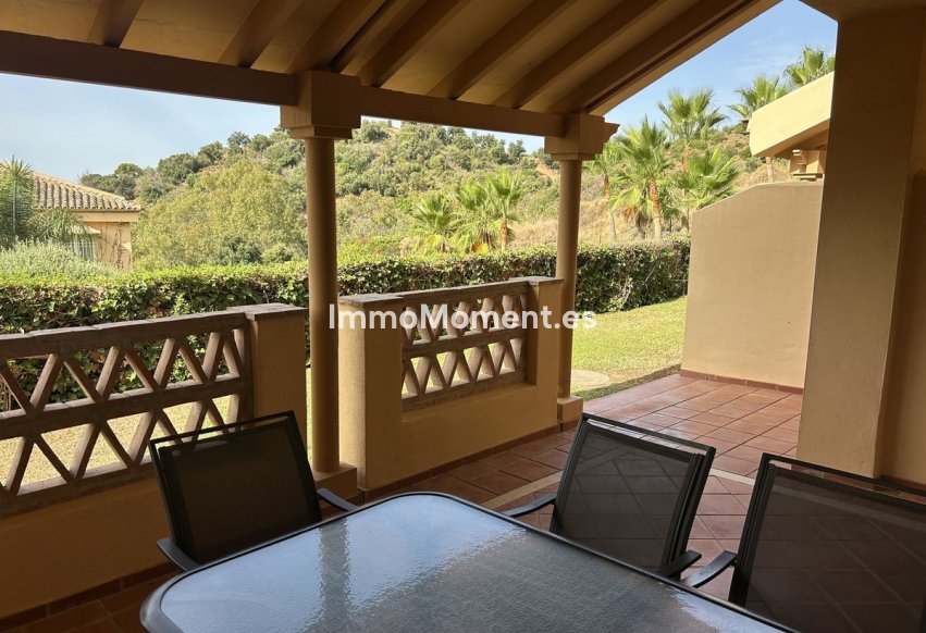 Resale - Apartment - Marbella - Elviria