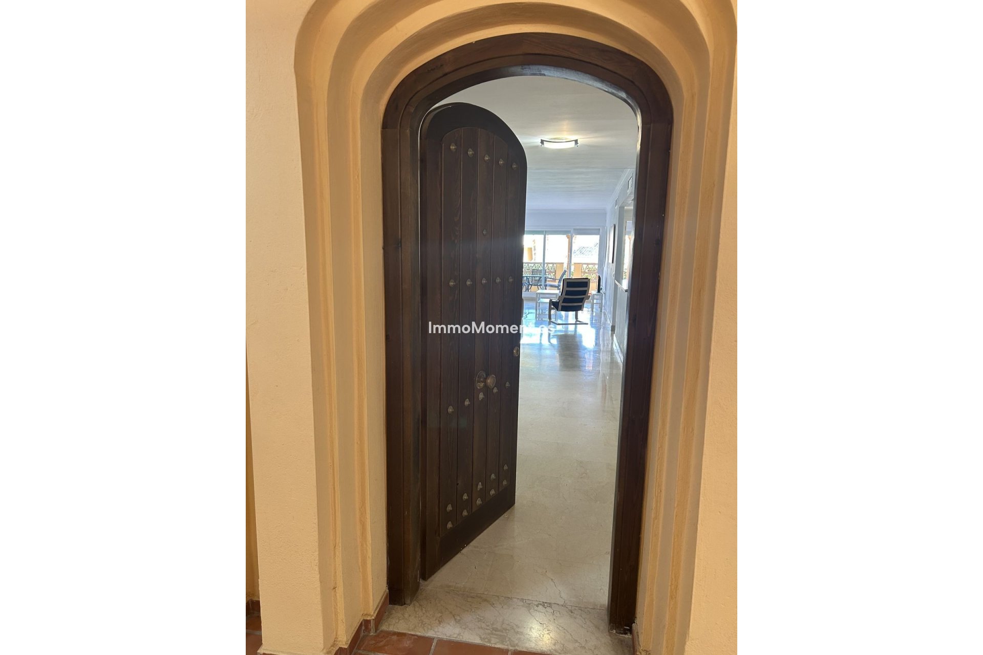 Resale - Apartment - Marbella - Elviria