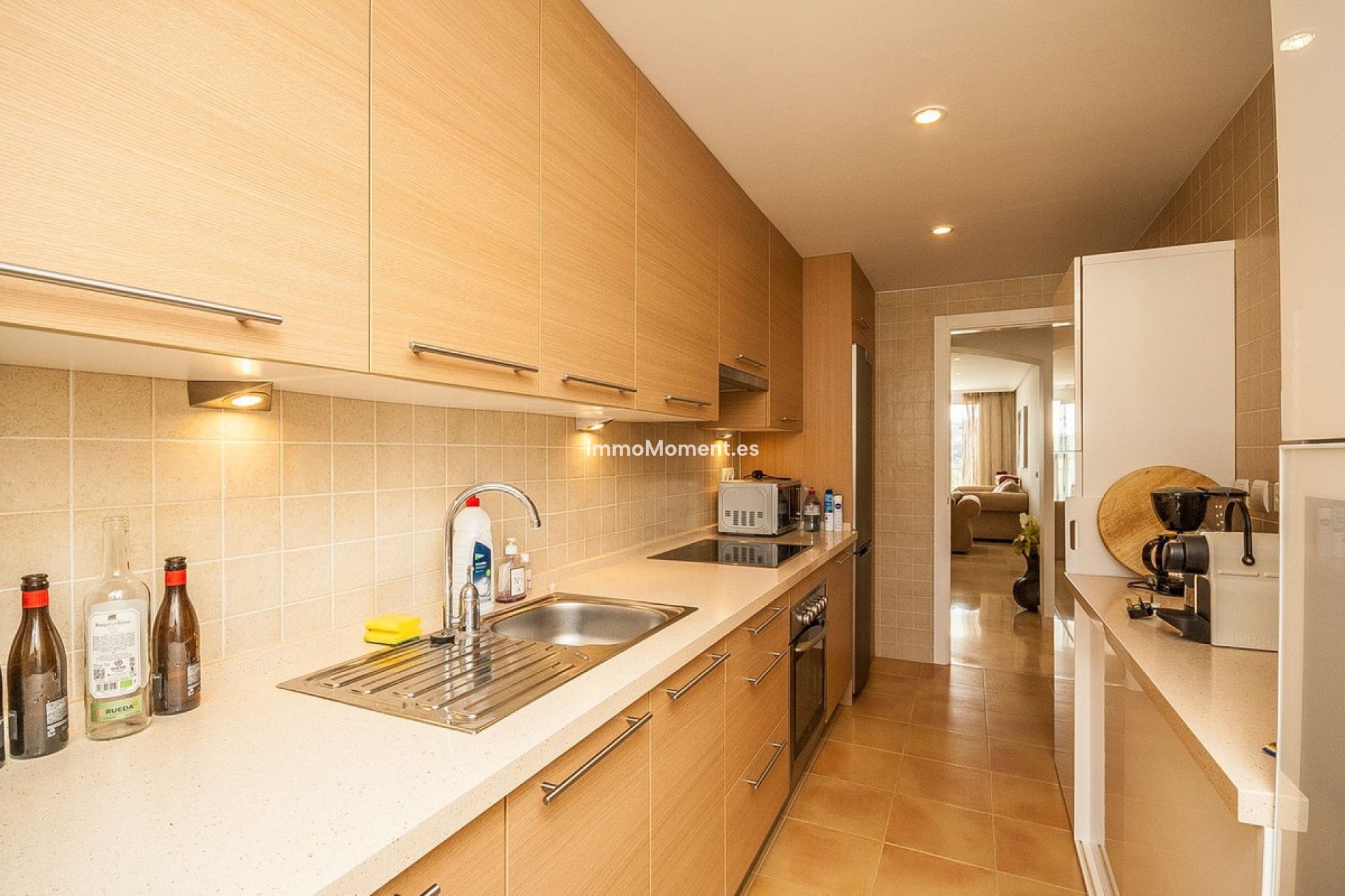 Resale - Apartment - Marbella - Elviria