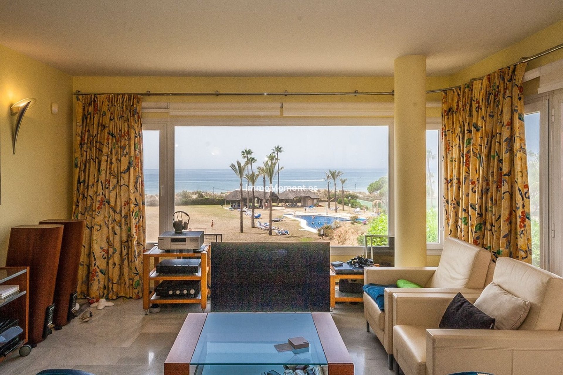 Resale - Apartment - Marbella - Elviria