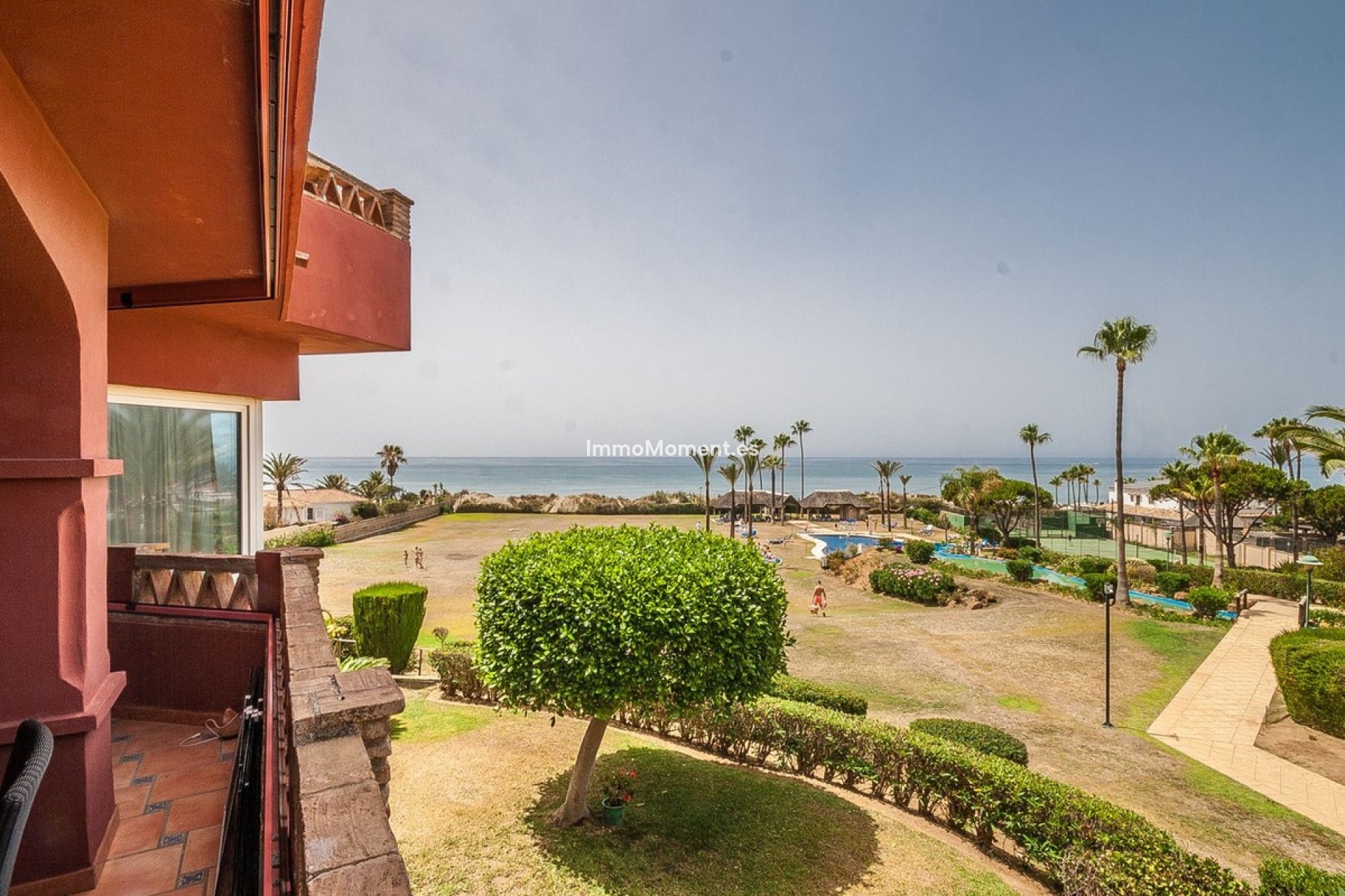 Resale - Apartment - Marbella - Elviria