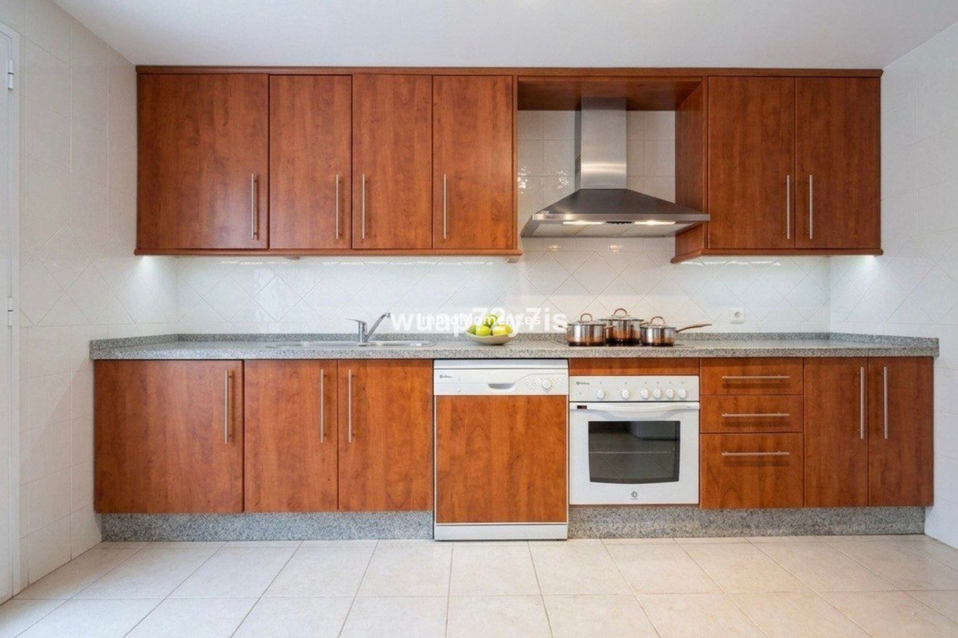 Resale - Apartment - Marbella - Elviria