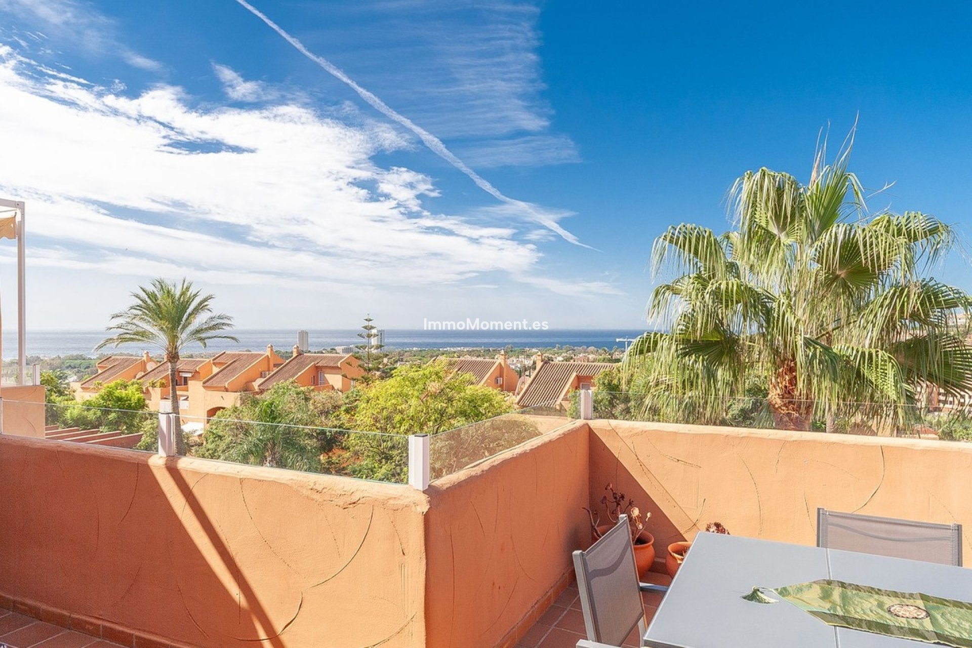Resale - Apartment - Marbella - Elviria