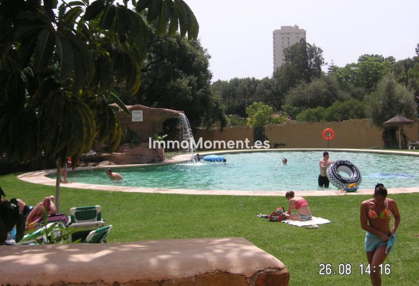 Resale - Apartment - Marbella - Elviria