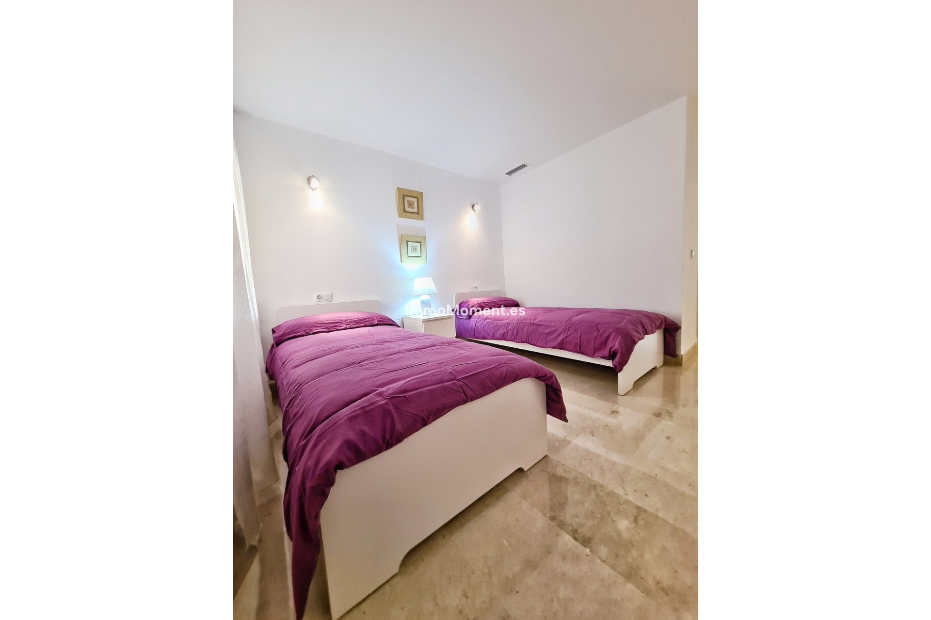 Resale - Apartment - Marbella - Elviria