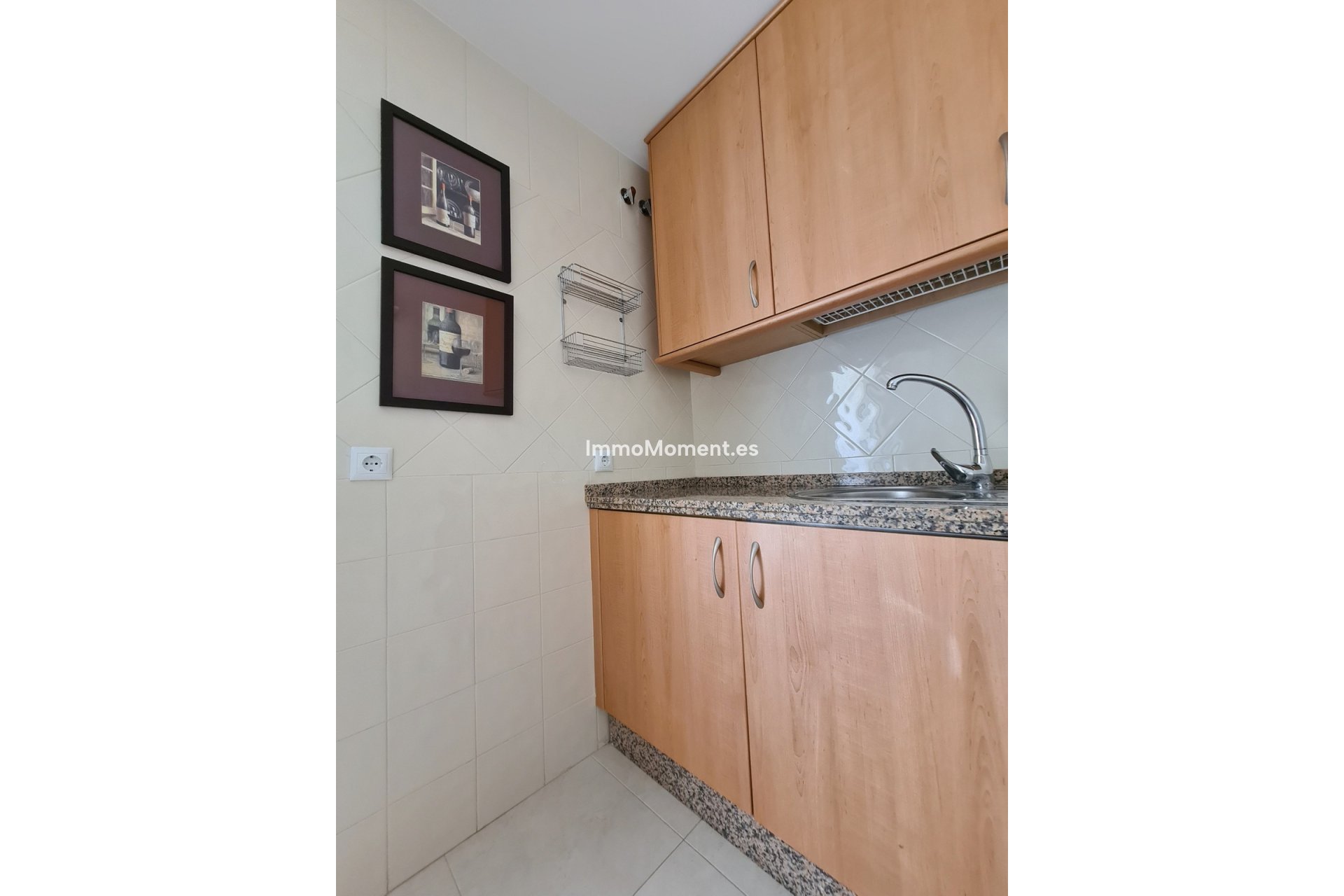 Resale - Apartment - Marbella - Elviria