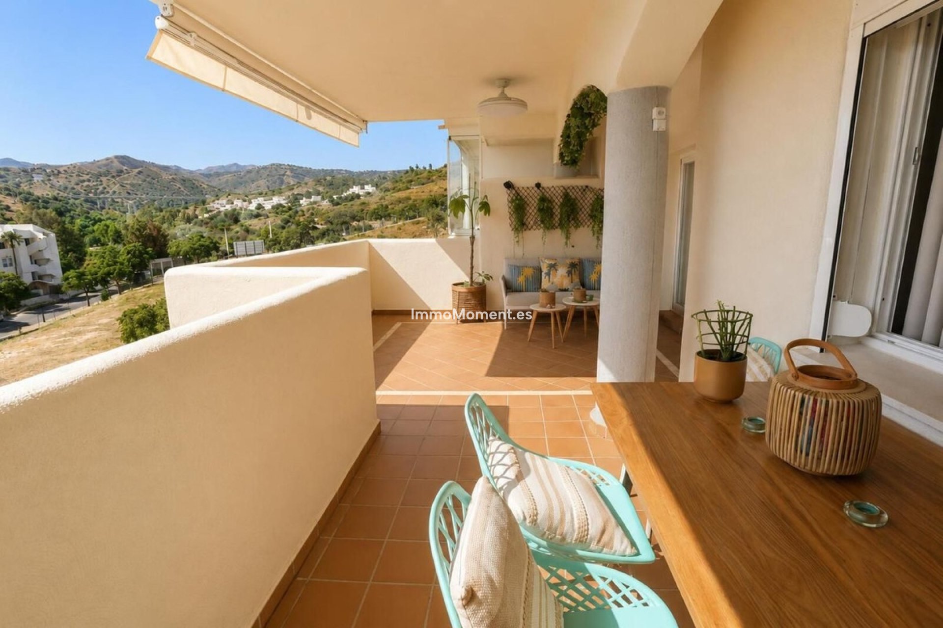 Resale - Apartment - Marbella - Elviria