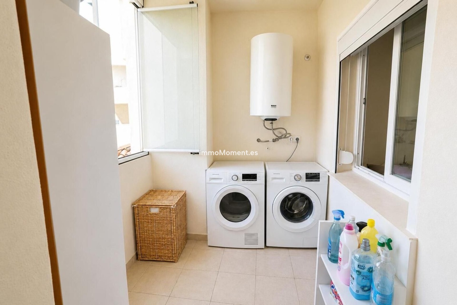 Resale - Apartment - Marbella - Elviria