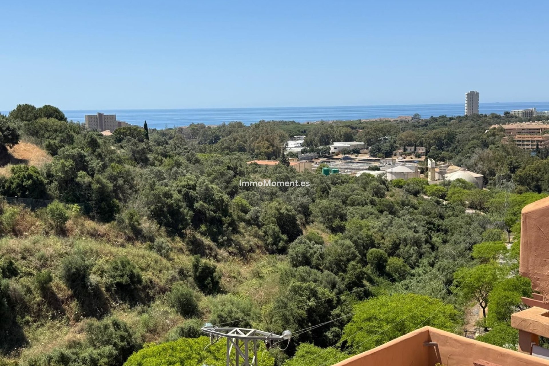 Resale - Apartment - Marbella - Elviria