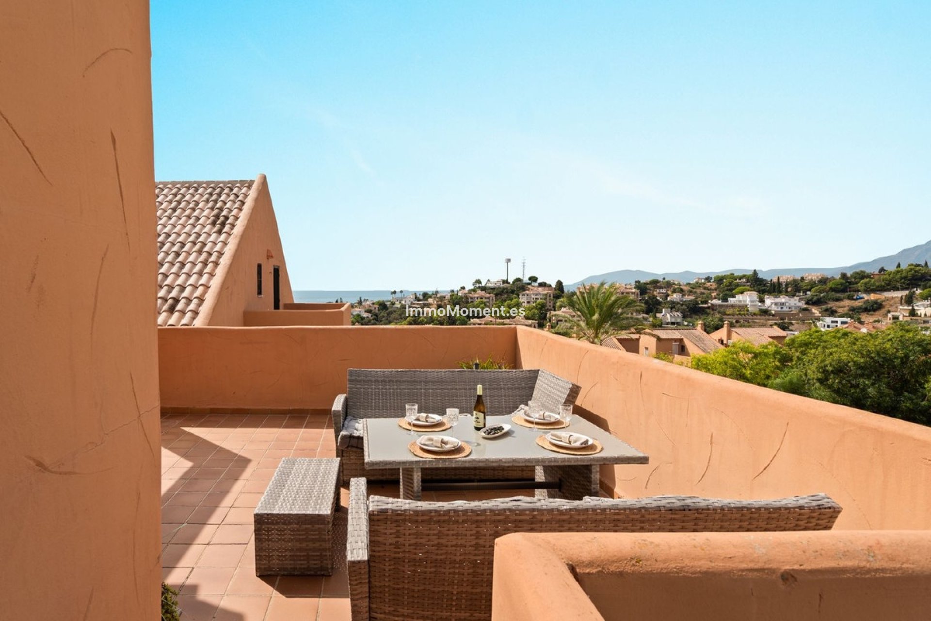 Resale - Apartment - Marbella - Elviria