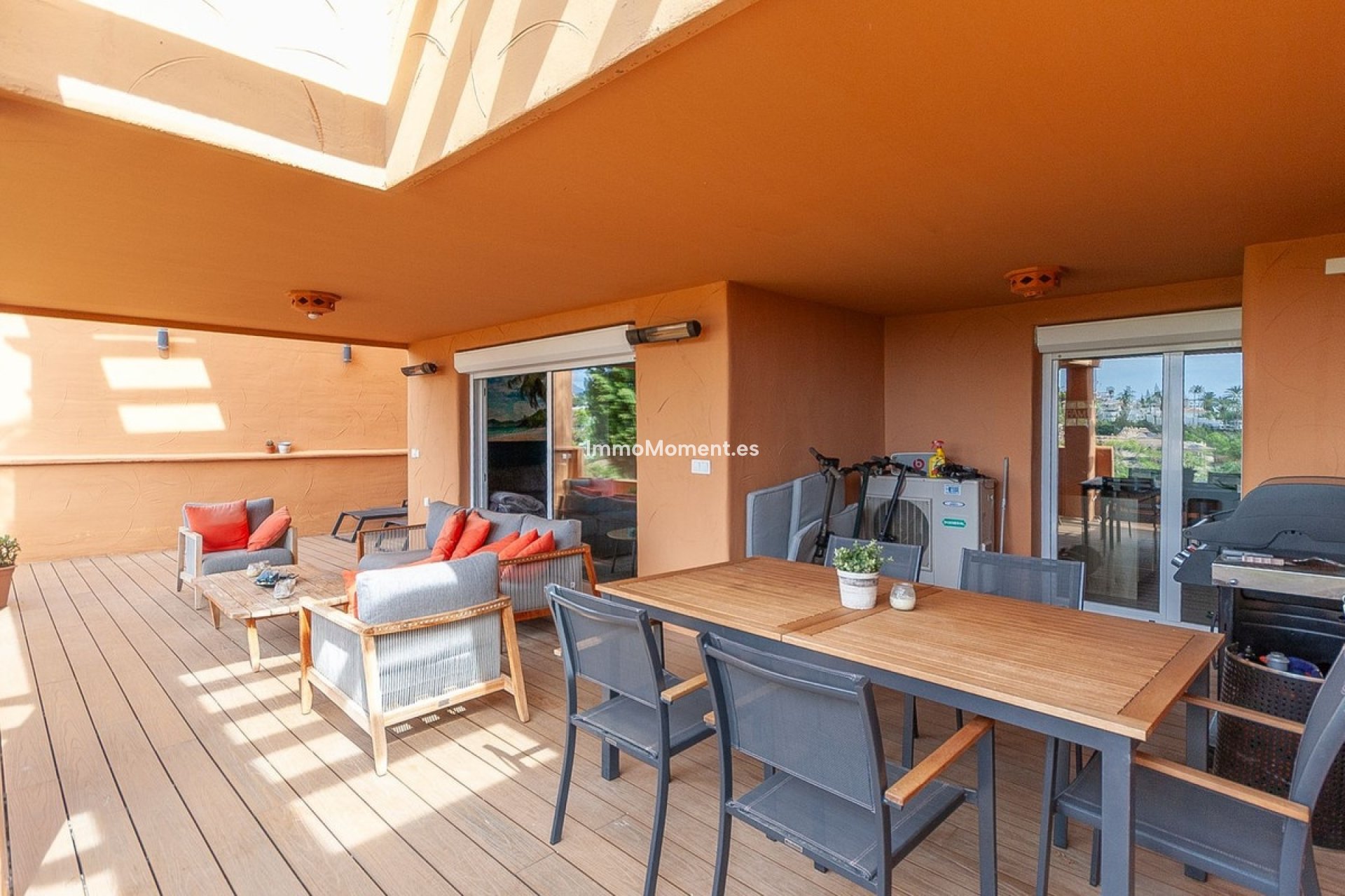 Resale - Apartment - Marbella - Elviria