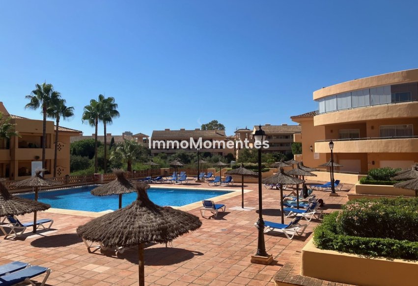 Resale - Apartment - Marbella - Elviria