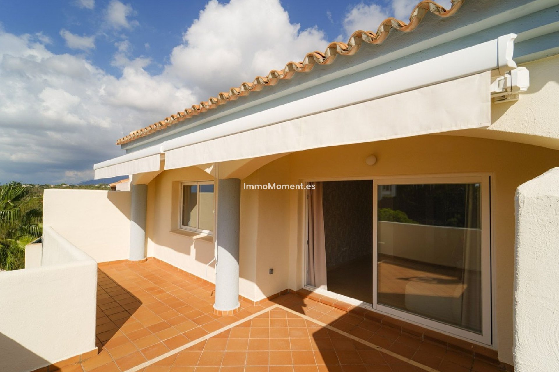 Resale - Apartment - Marbella - Elviria