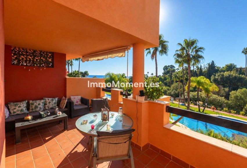 Resale - Apartment - Marbella - Elviria