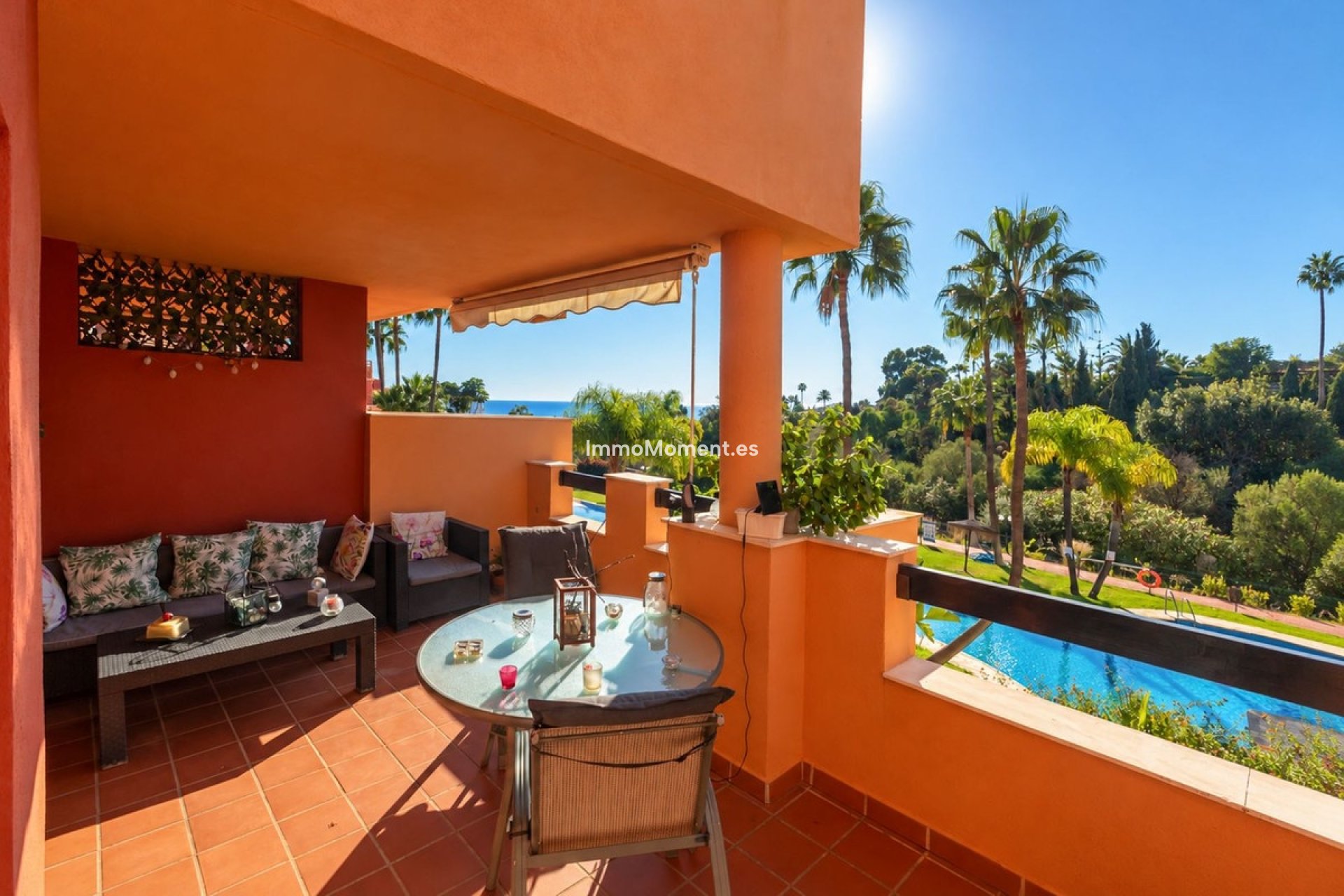 Resale - Apartment - Marbella - Elviria
