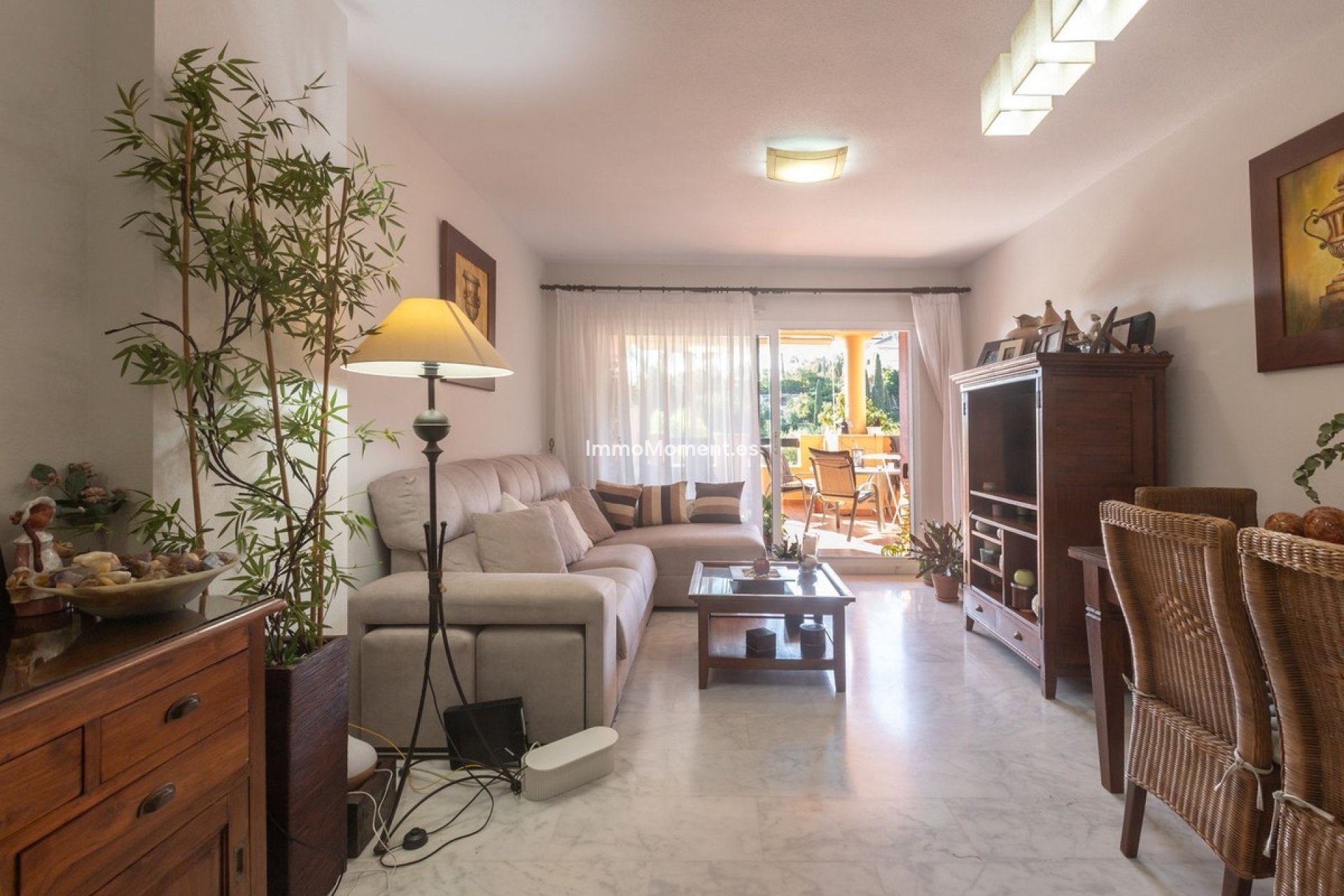 Resale - Apartment - Marbella - Elviria