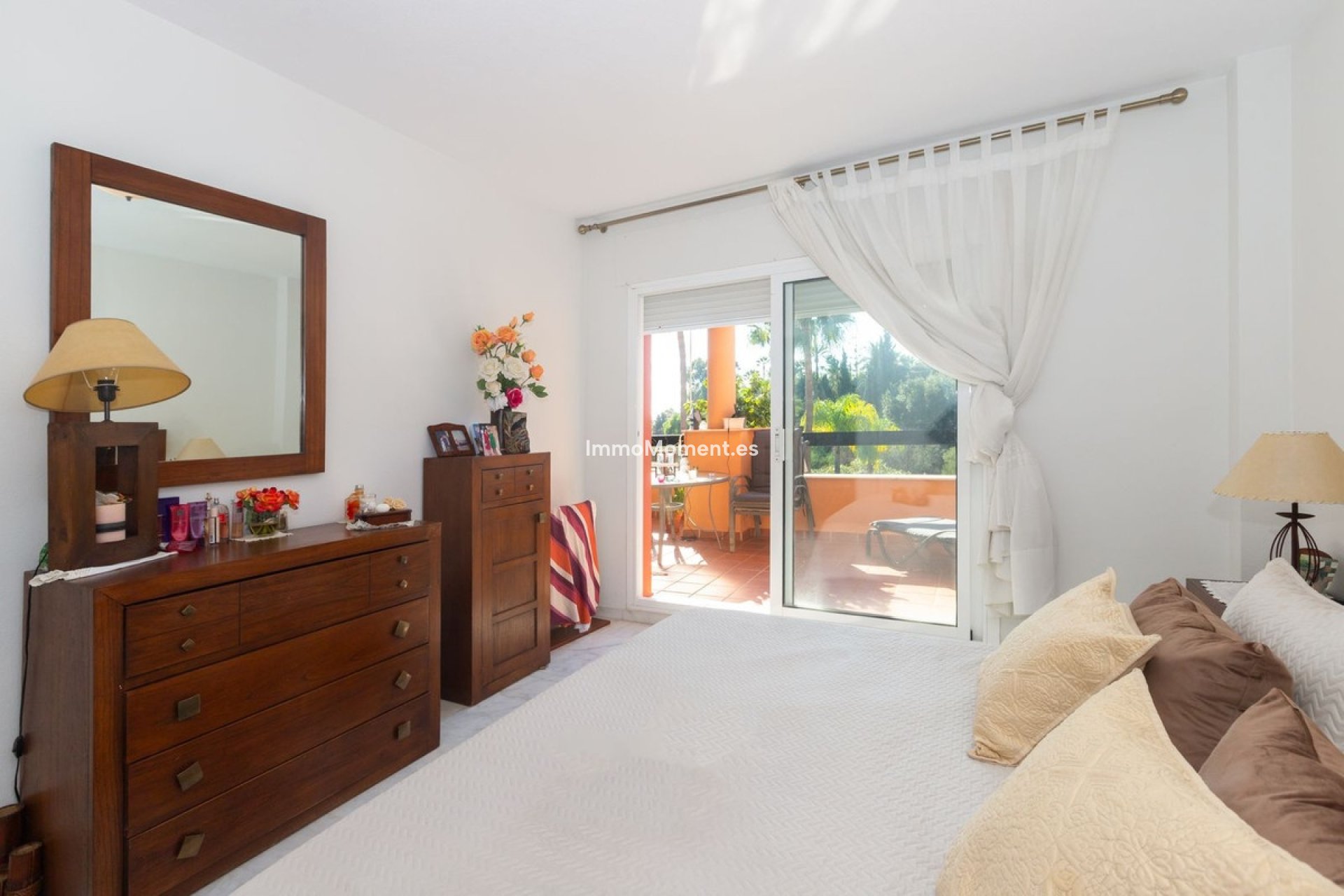 Resale - Apartment - Marbella - Elviria