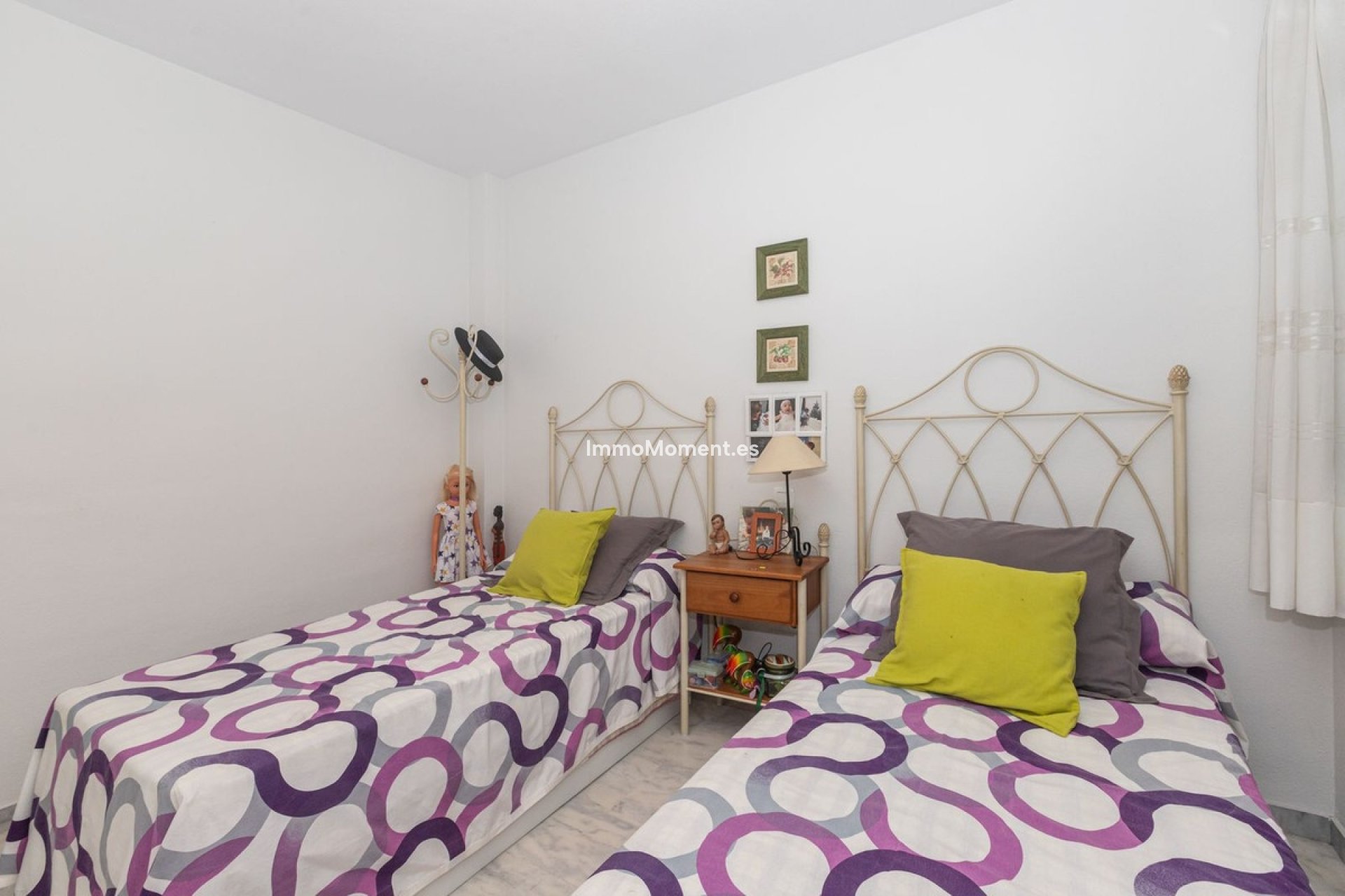 Resale - Apartment - Marbella - Elviria