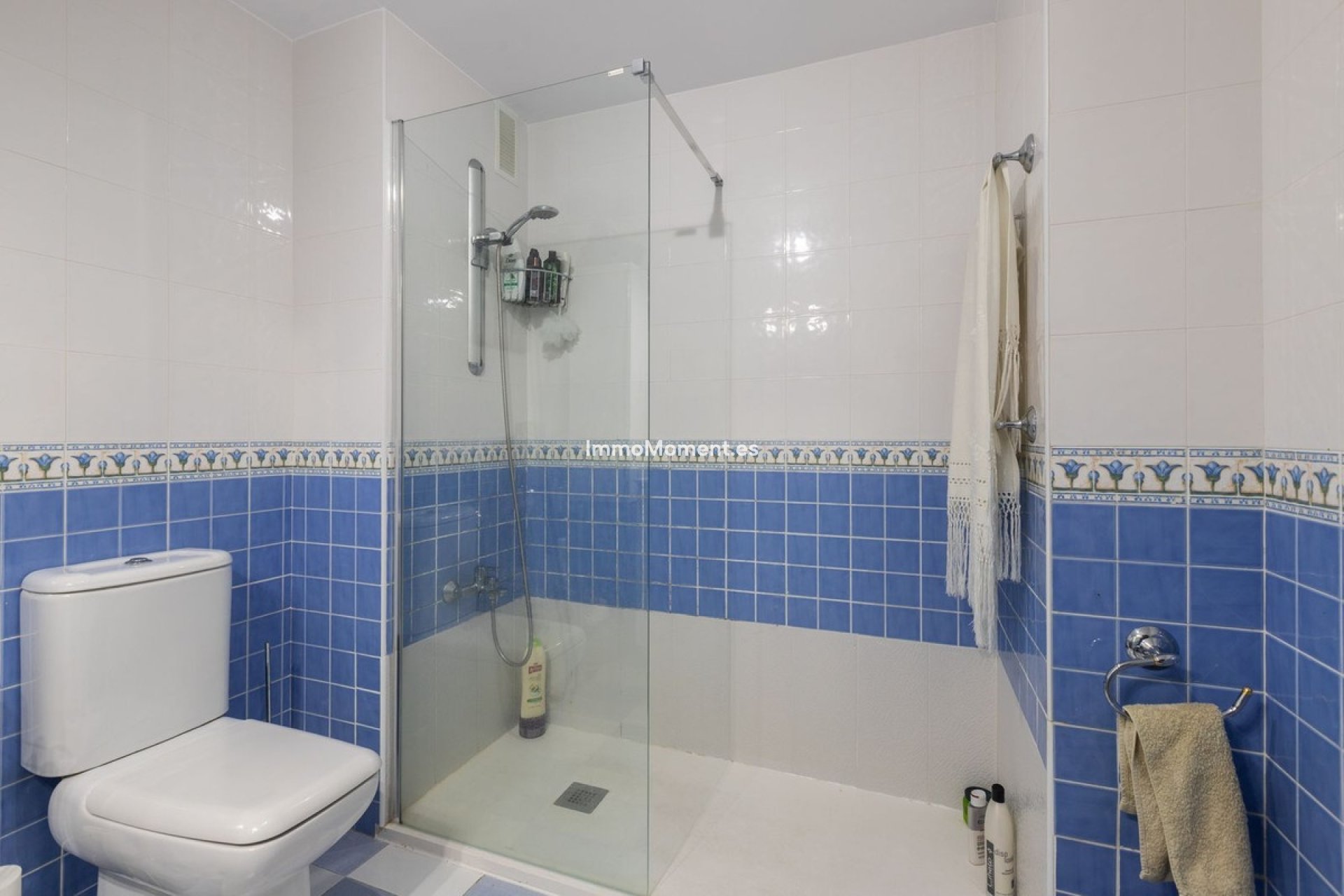 Resale - Apartment - Marbella - Elviria