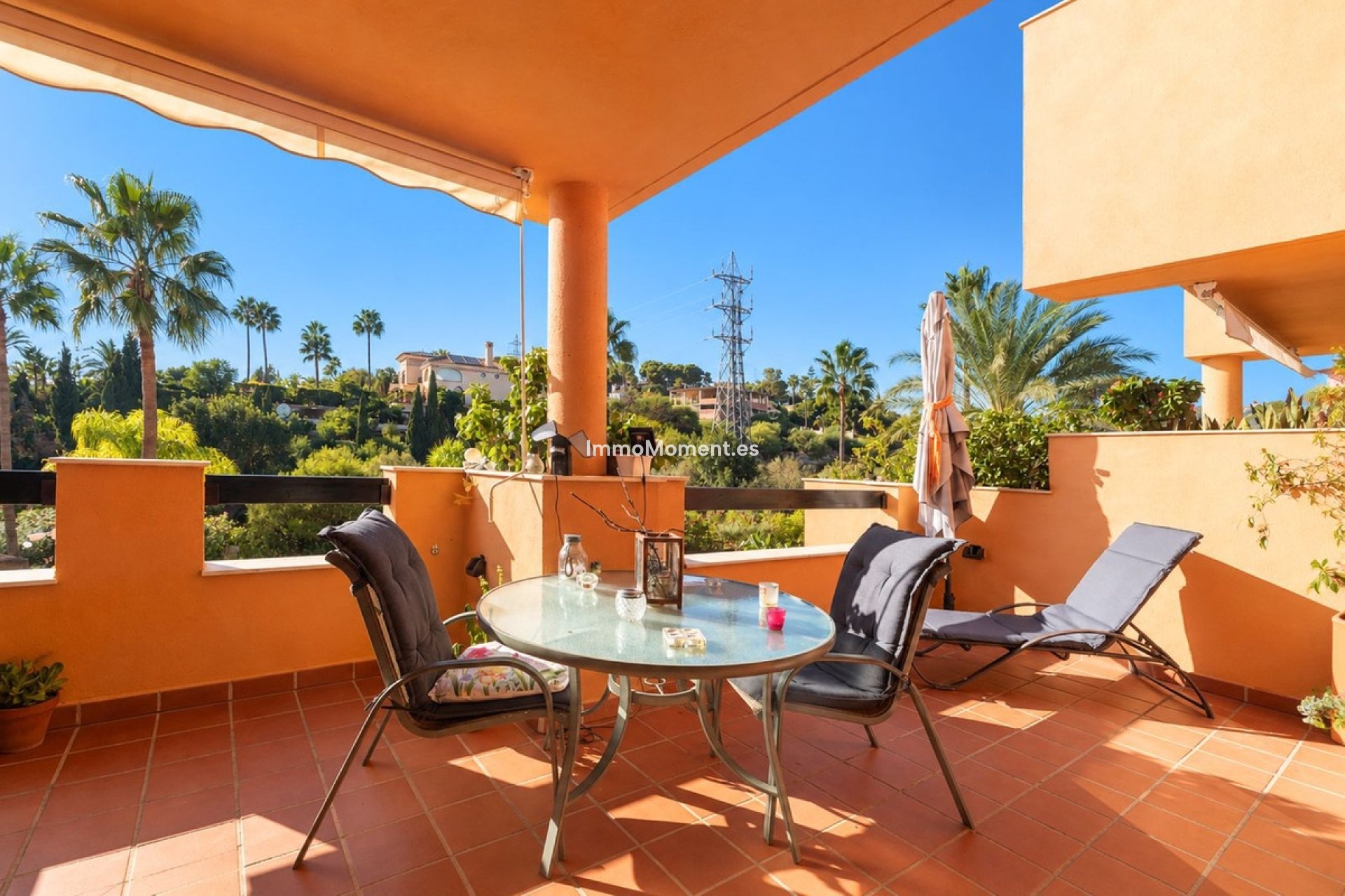 Resale - Apartment - Marbella - Elviria