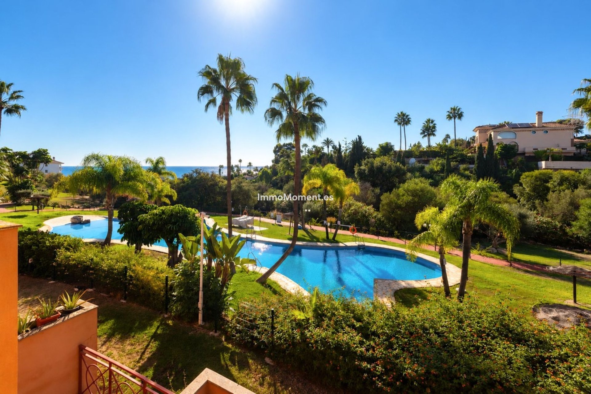Resale - Apartment - Marbella - Elviria