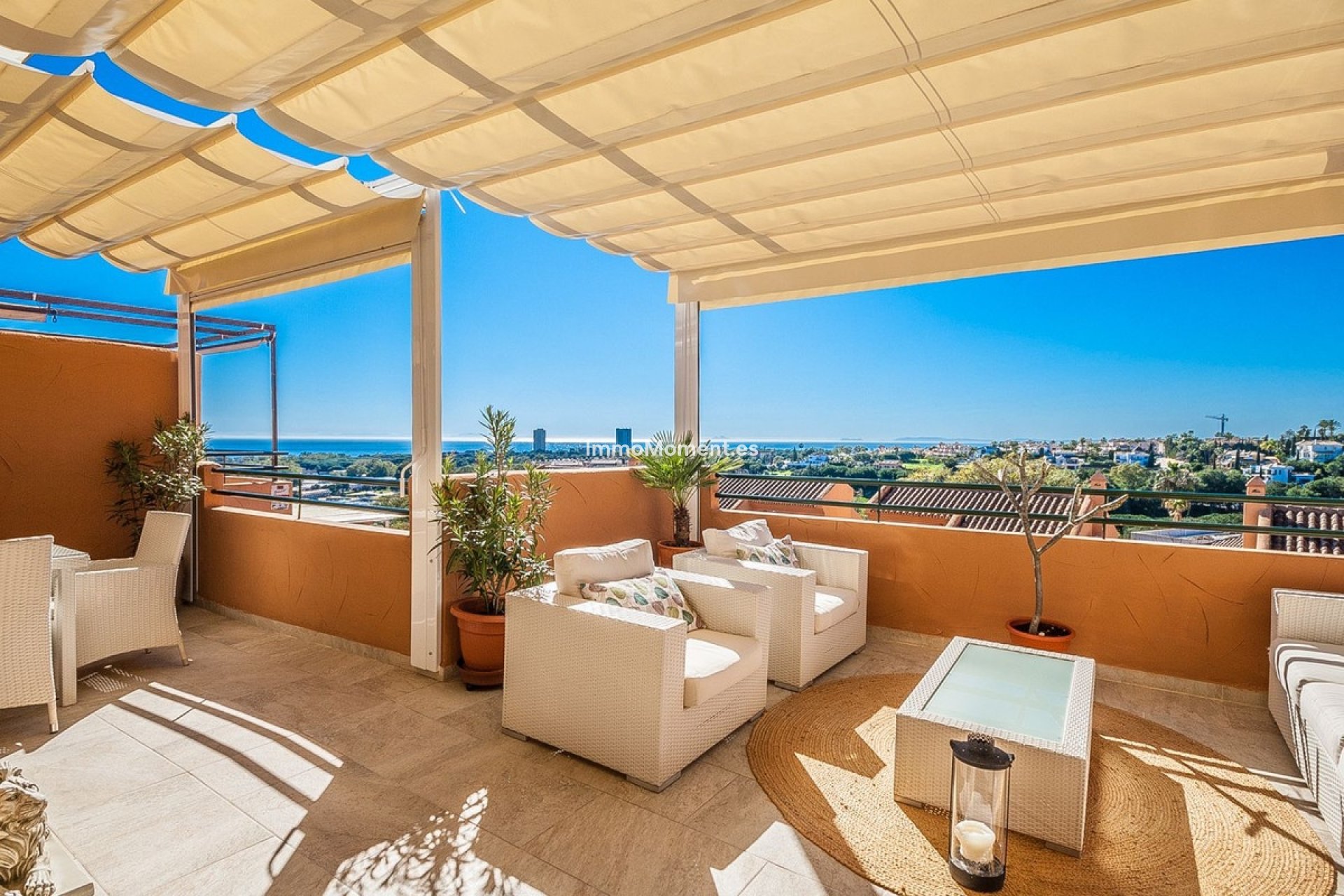 Resale - Apartment - Marbella - Elviria