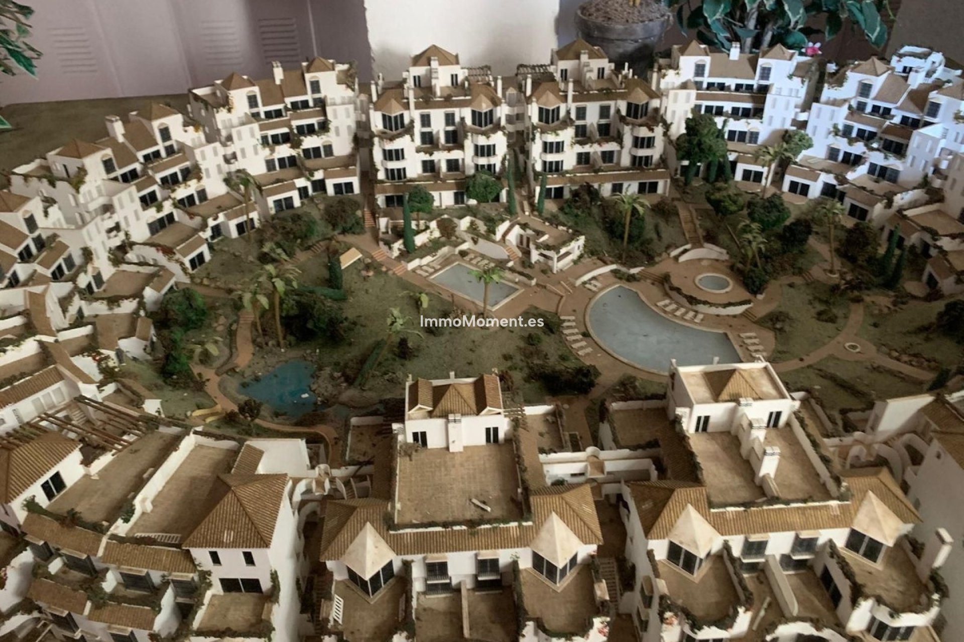 Resale - Apartment - Marbella - Elviria