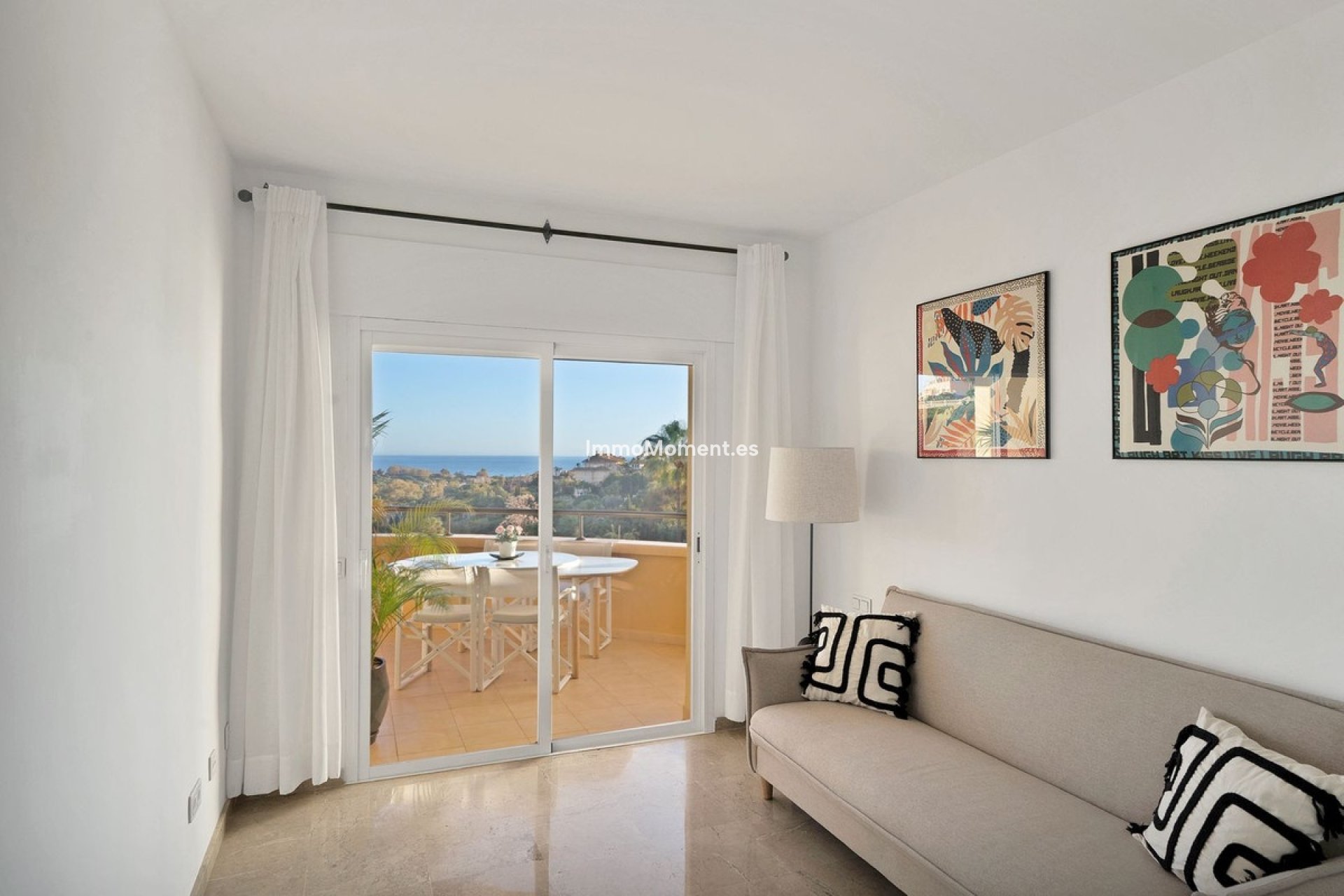 Resale - Apartment - Marbella - Elviria