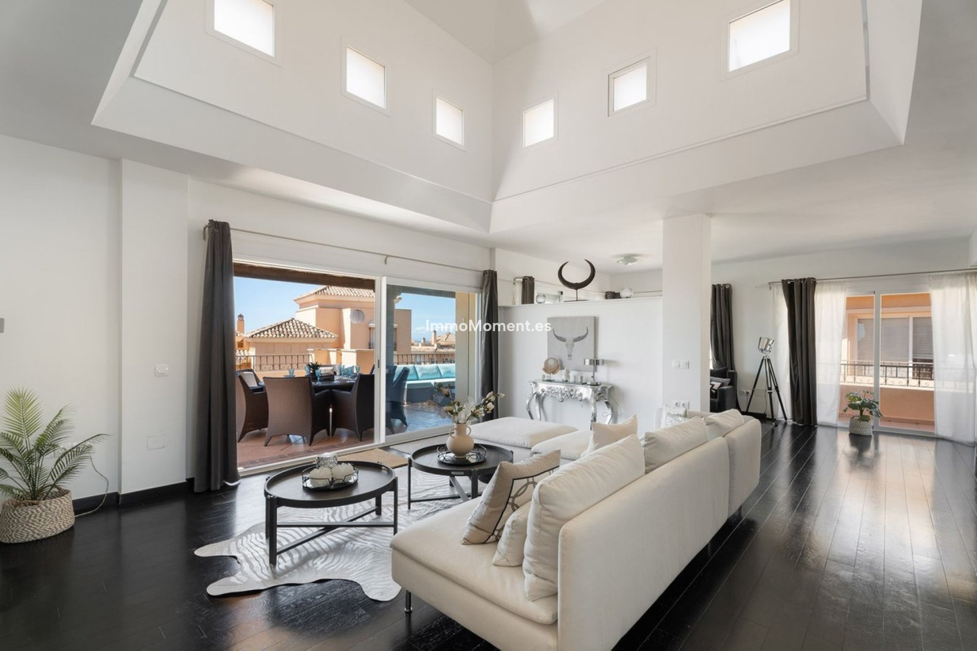 Resale - Apartment - Marbella - Elviria