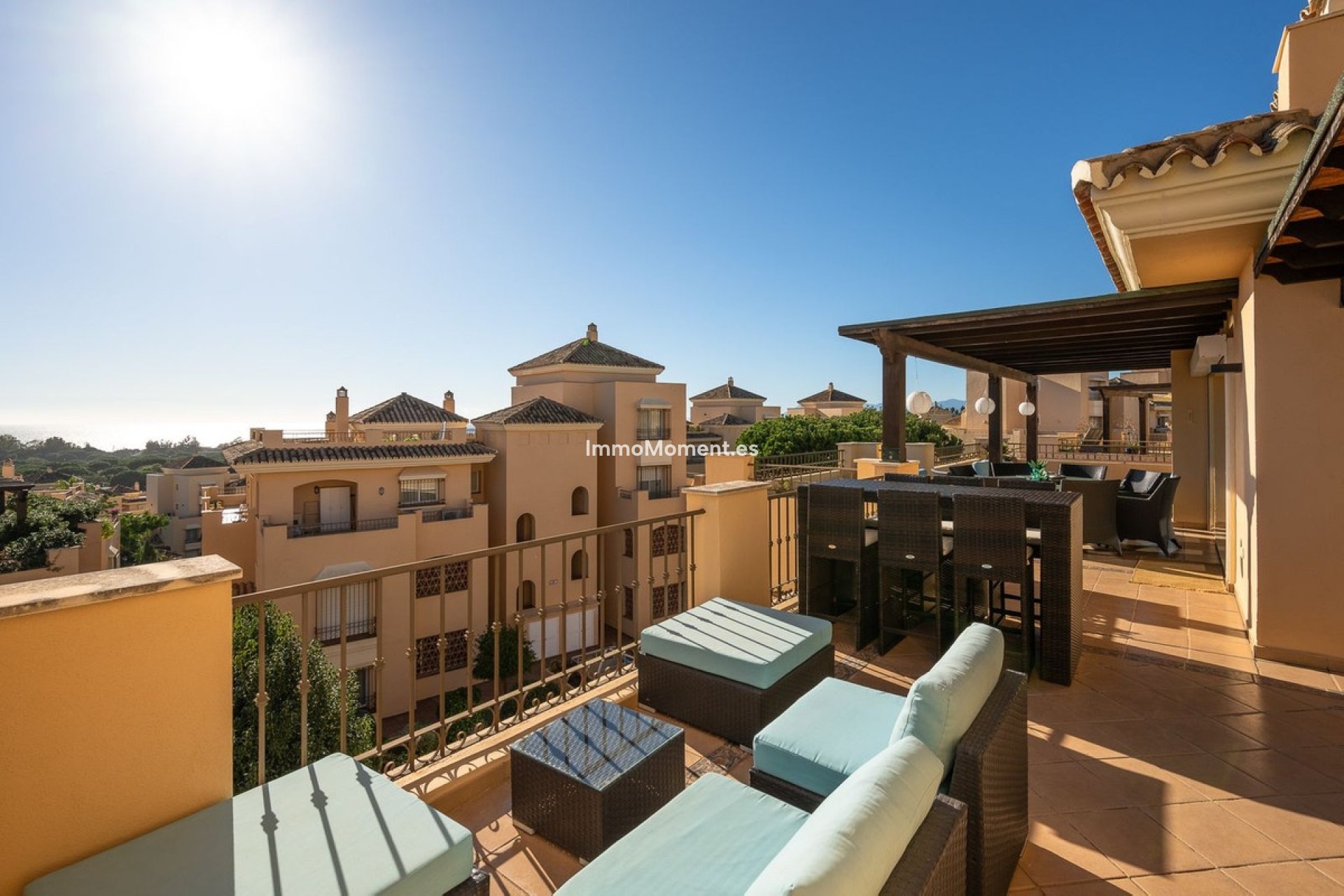 Resale - Apartment - Marbella - Elviria