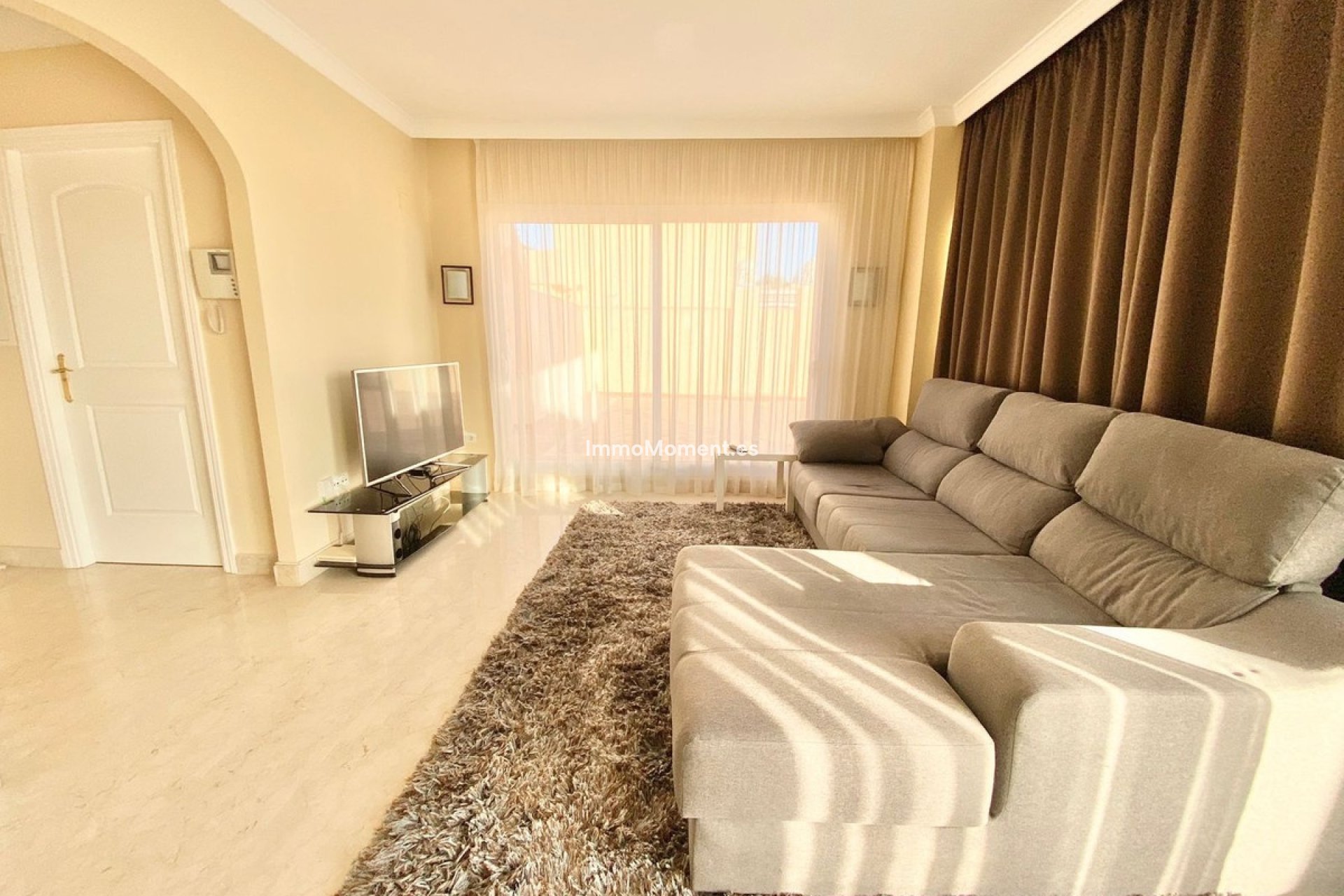 Resale - Apartment - Marbella - Elviria