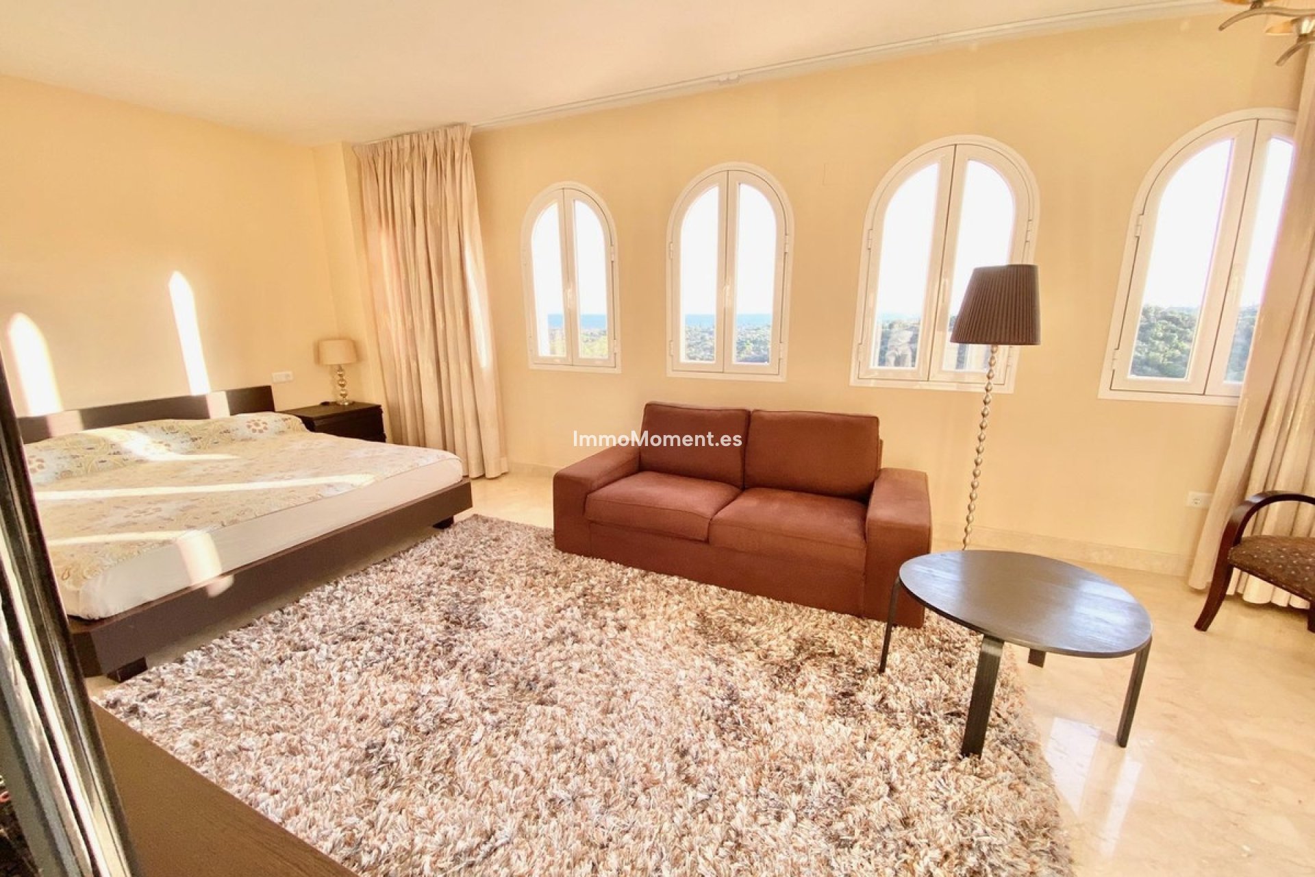 Resale - Apartment - Marbella - Elviria