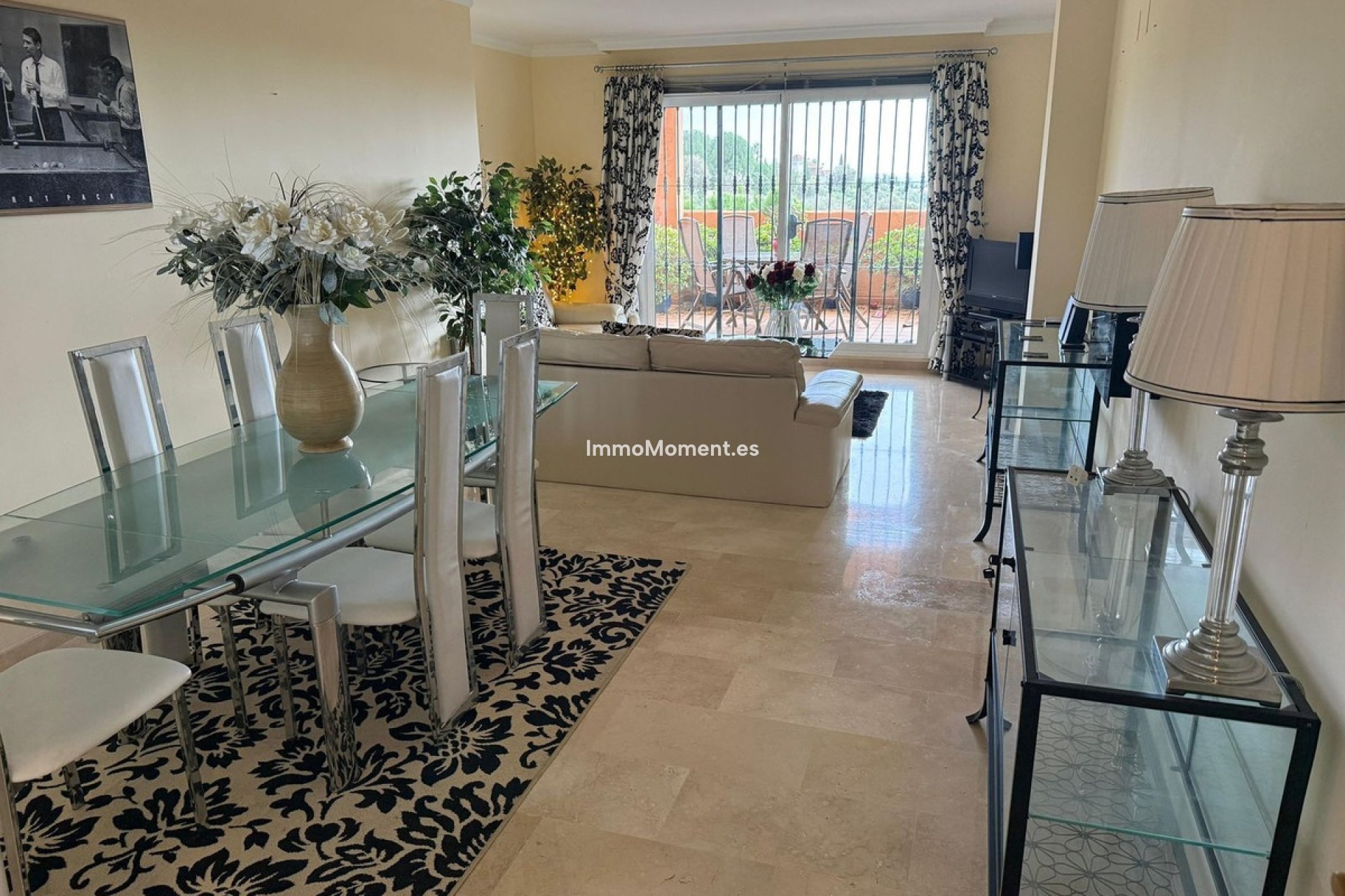 Resale - Apartment - Marbella - Elviria