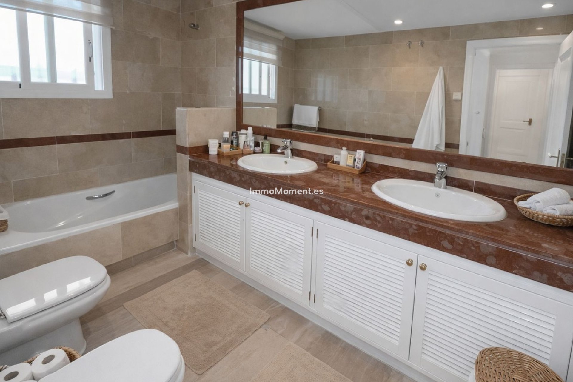 Resale - Apartment - Marbella - Elviria