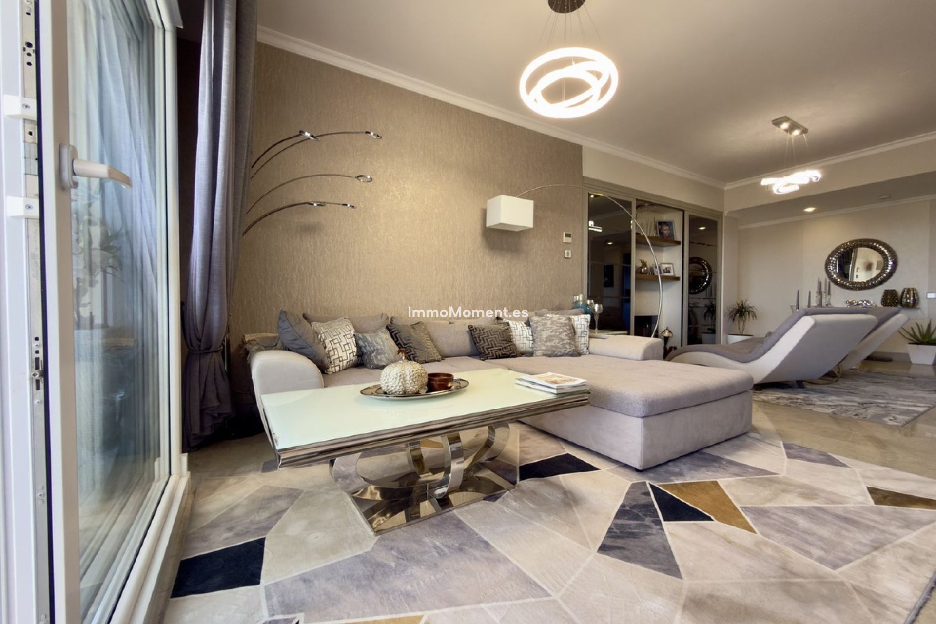 Resale - Apartment - Marbella - Elviria