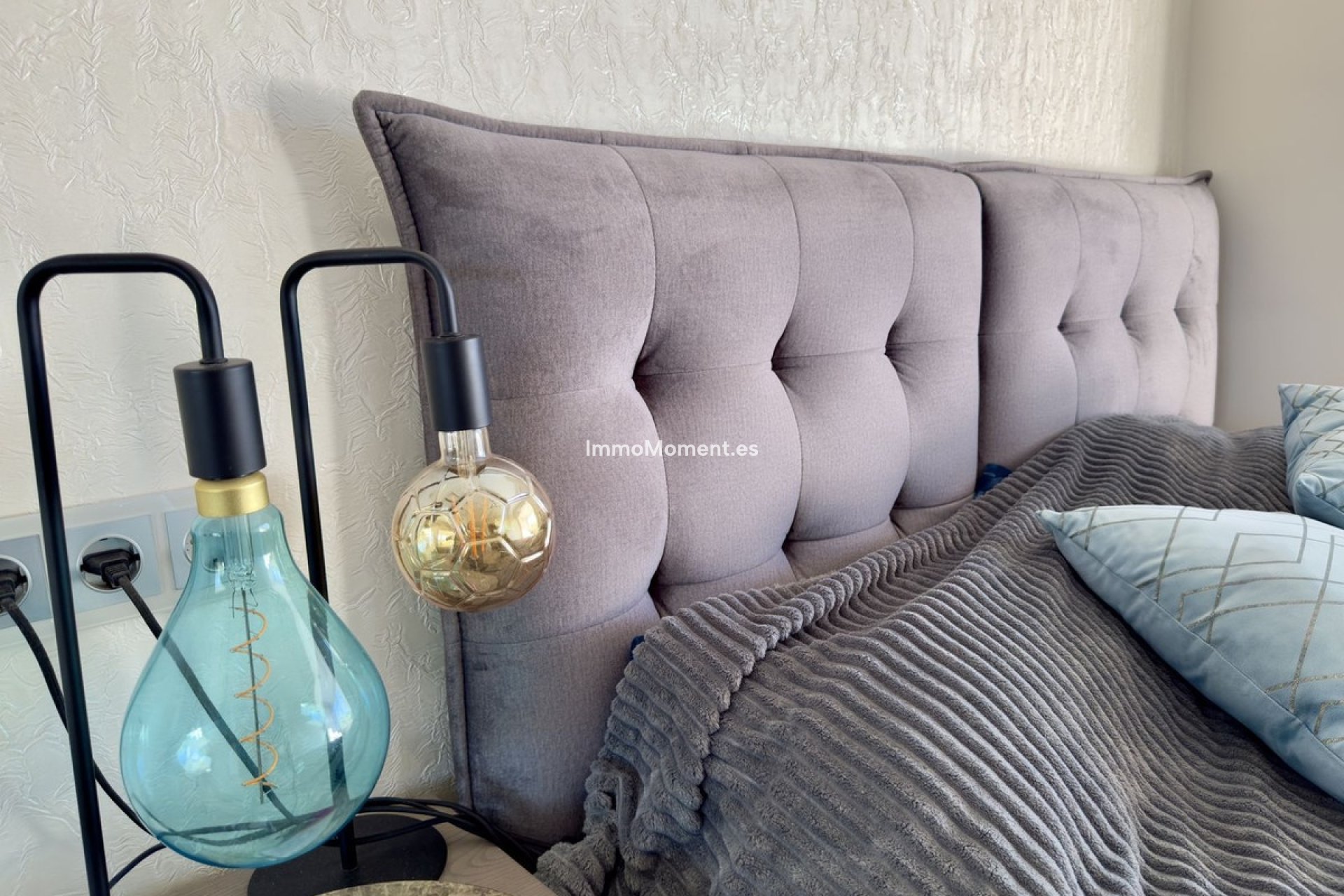 Resale - Apartment - Marbella - Elviria