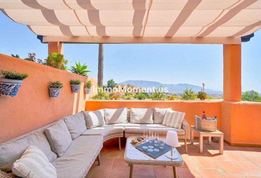 Resale - Apartment - Marbella - Elviria