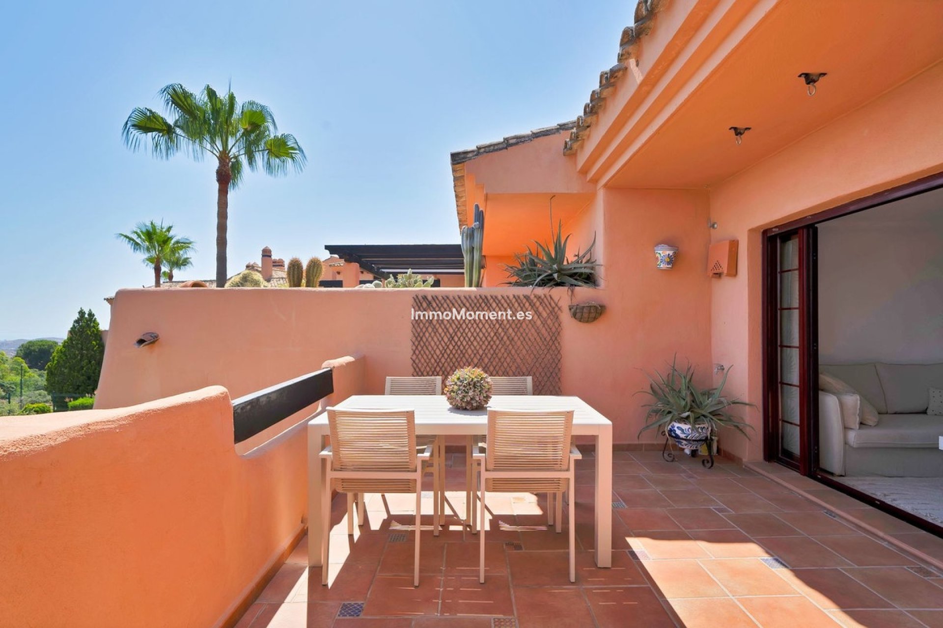 Resale - Apartment - Marbella - Elviria