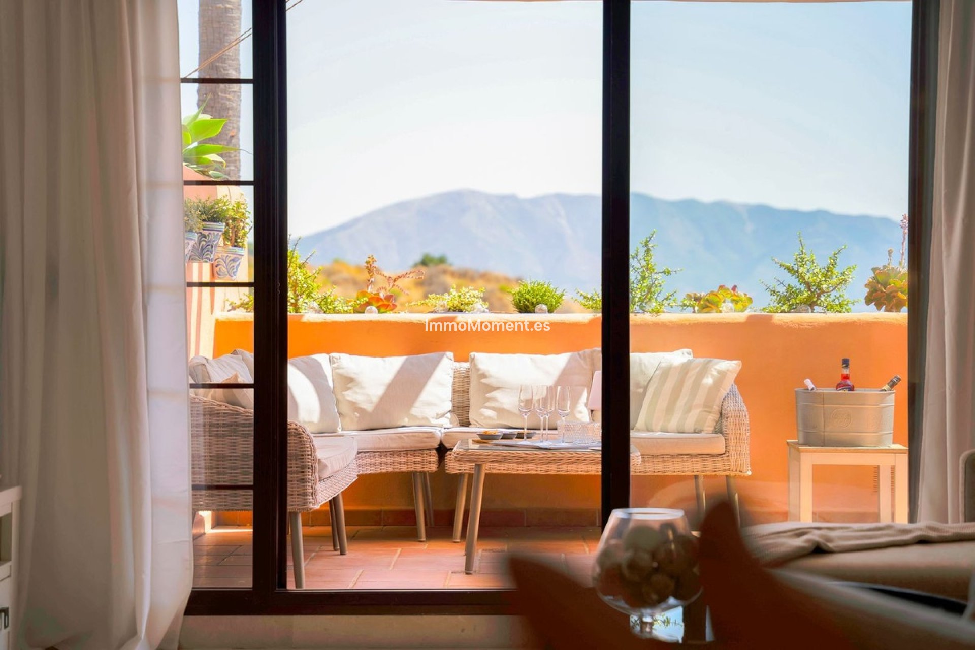 Resale - Apartment - Marbella - Elviria