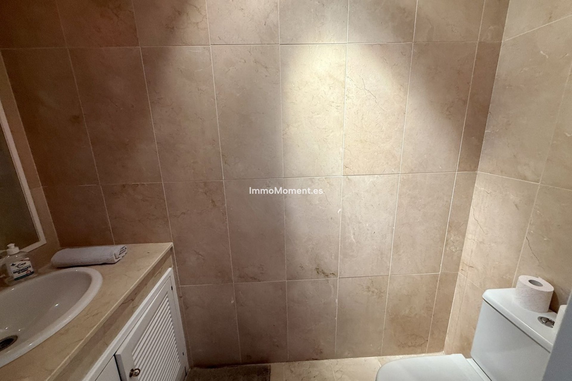 Resale - Apartment - Marbella - Elviria