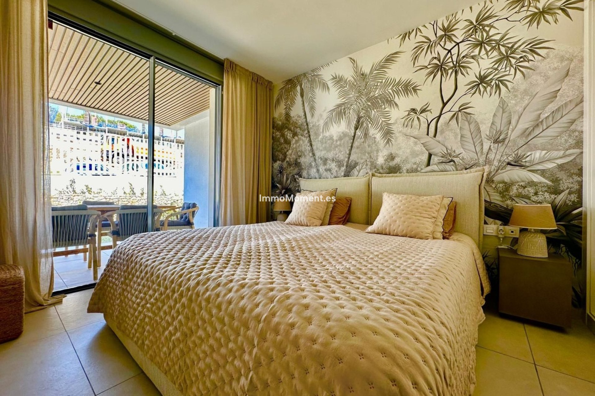 Resale - Apartment - Marbella - Elviria