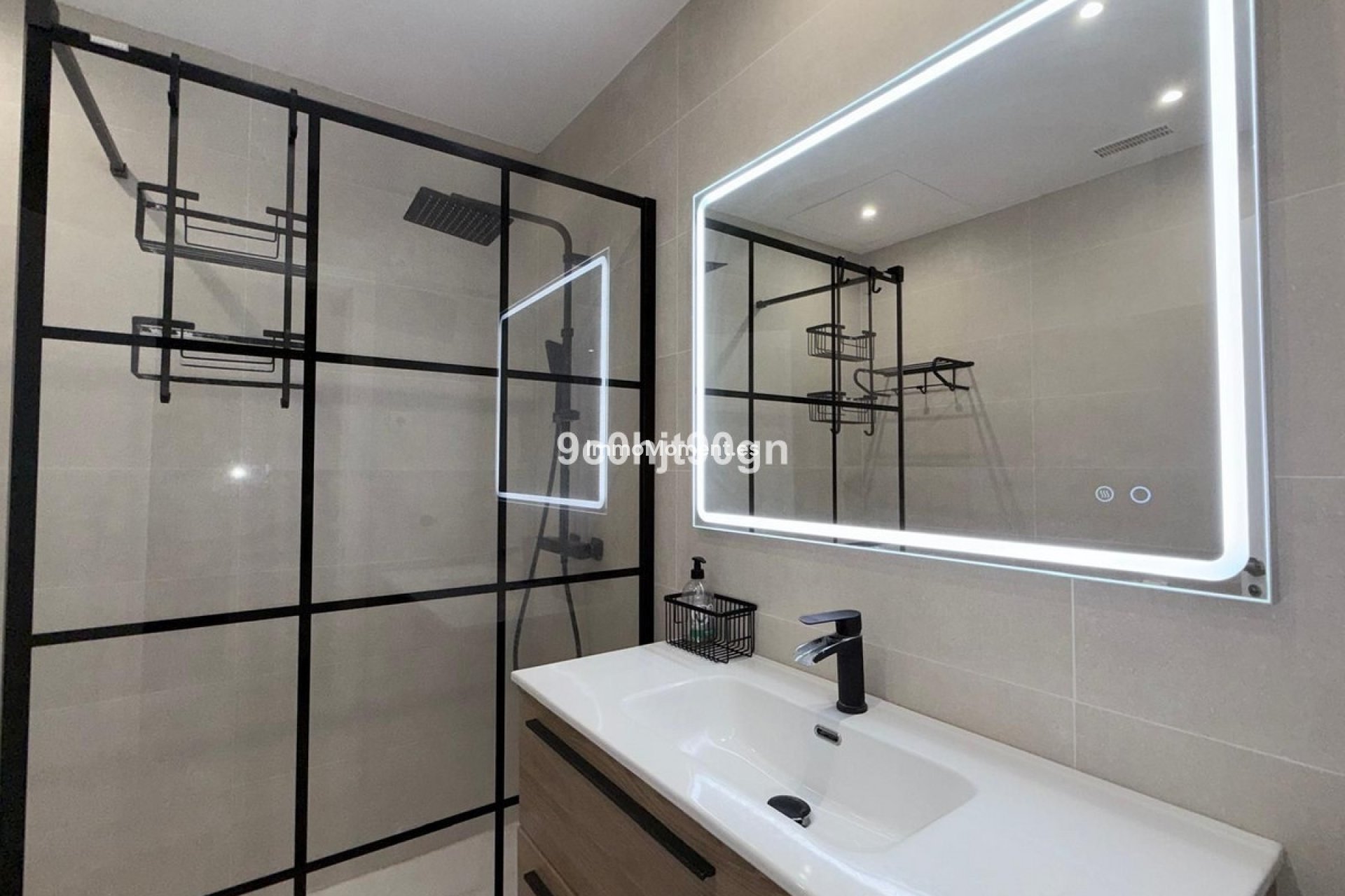 Resale - Apartment - Marbella - Elviria