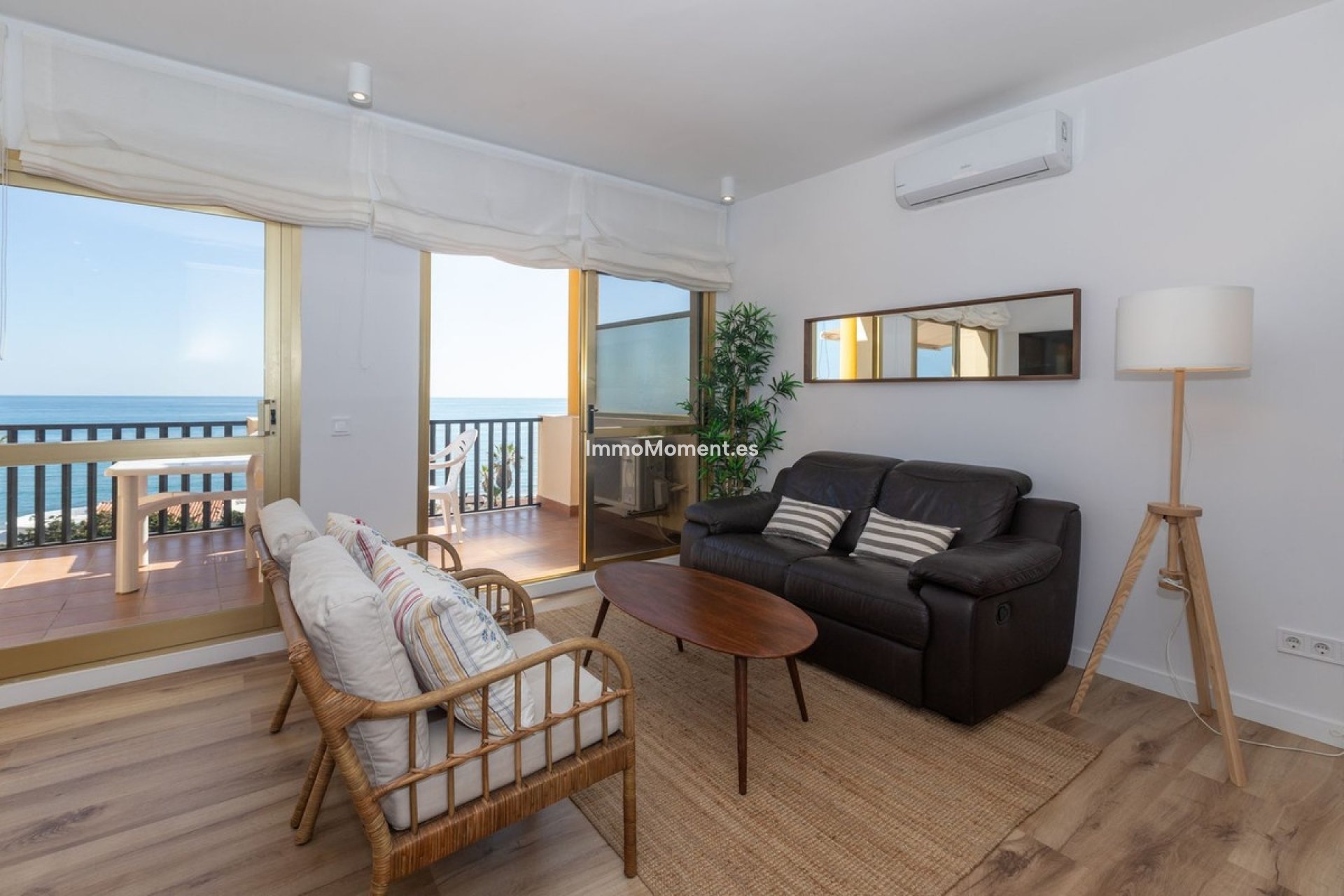 Resale - Apartment - Marbella - Elviria