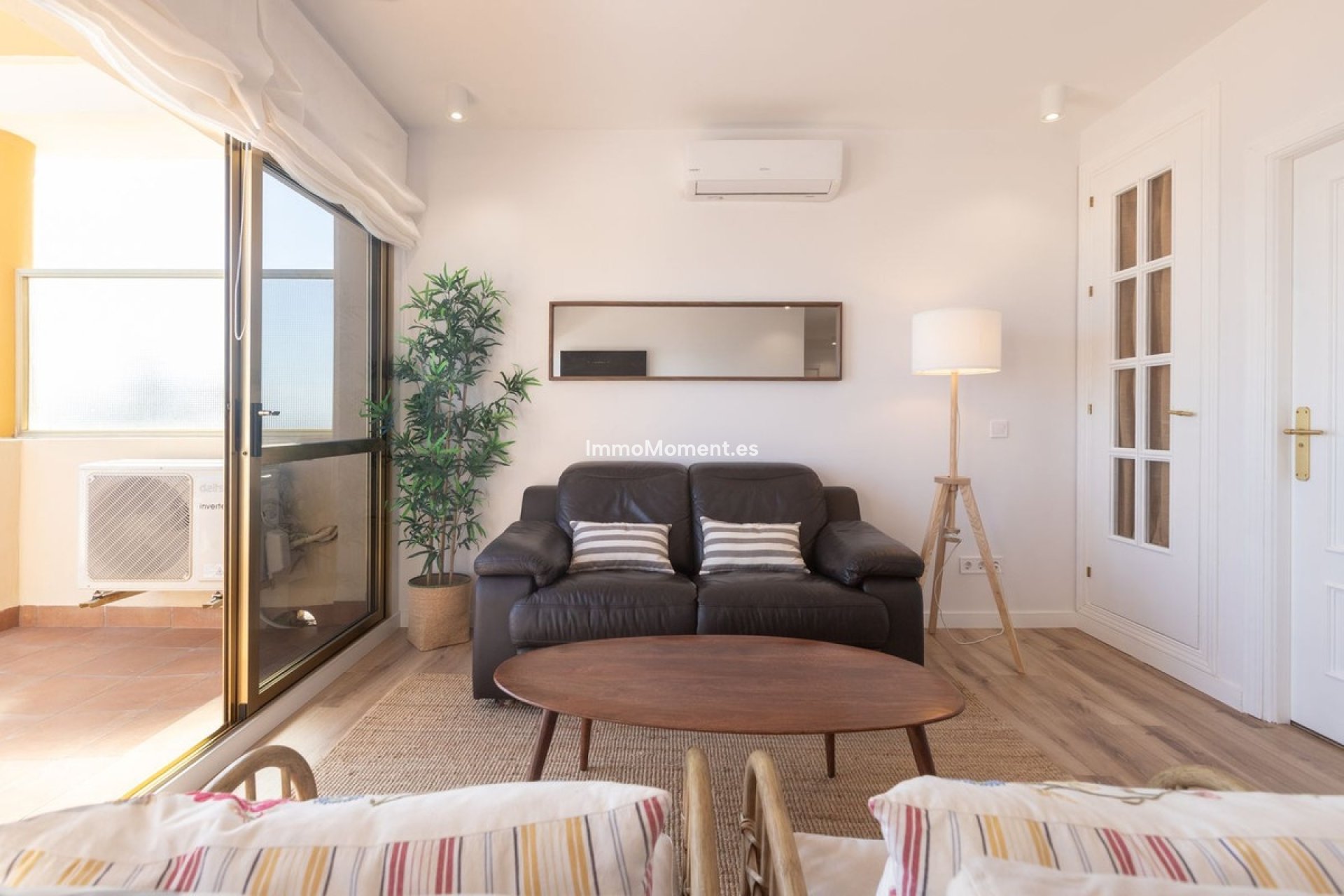 Resale - Apartment - Marbella - Elviria