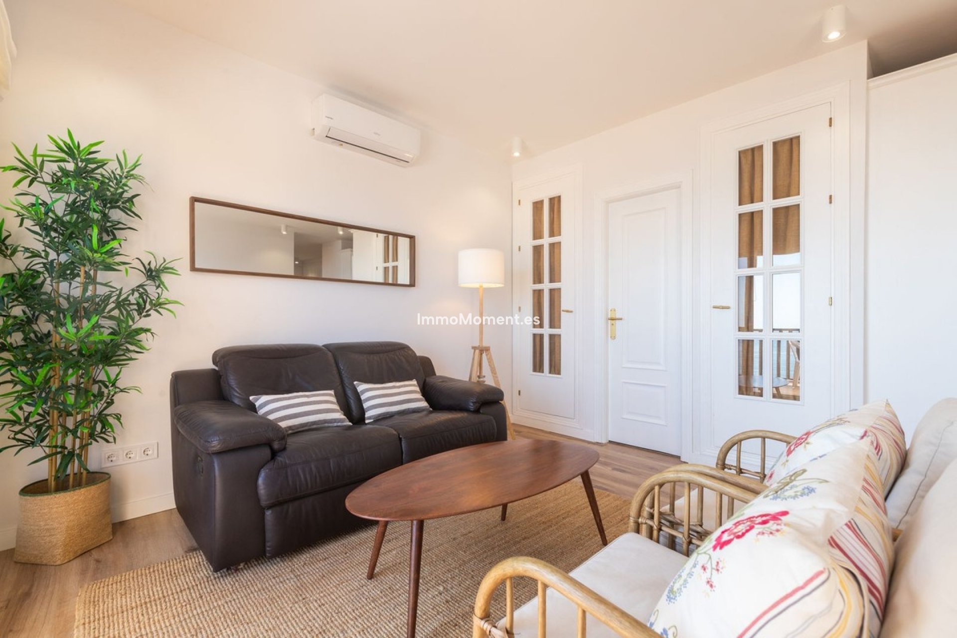 Resale - Apartment - Marbella - Elviria