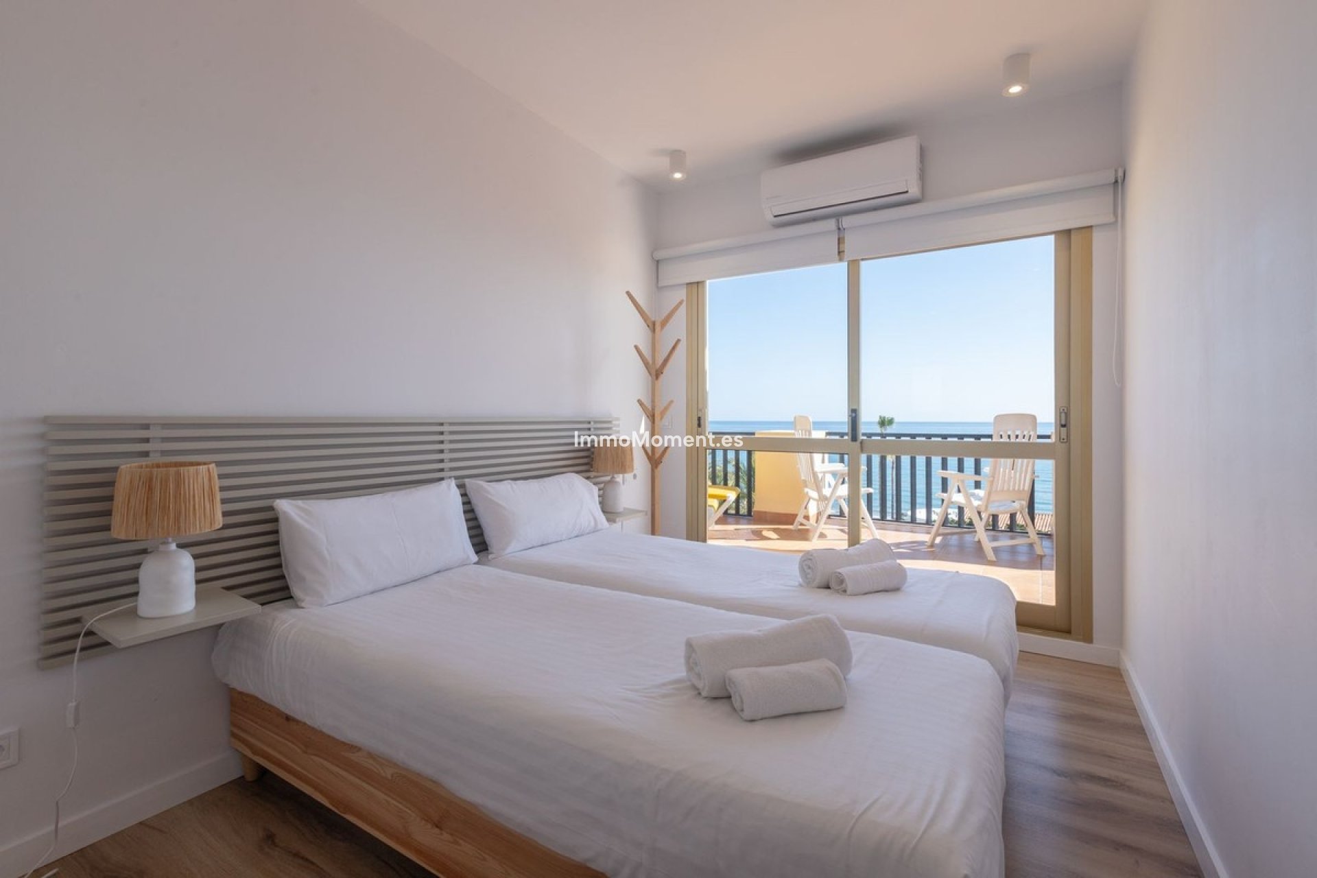 Resale - Apartment - Marbella - Elviria