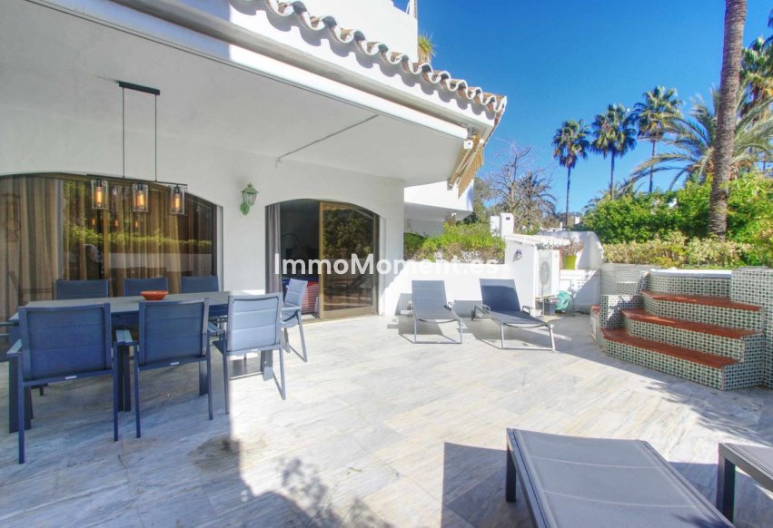 Resale - Apartment - Marbella - Elviria