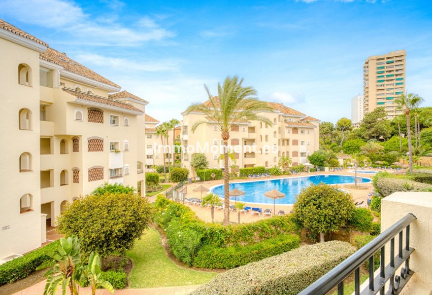 Resale - Apartment - Marbella - Elviria
