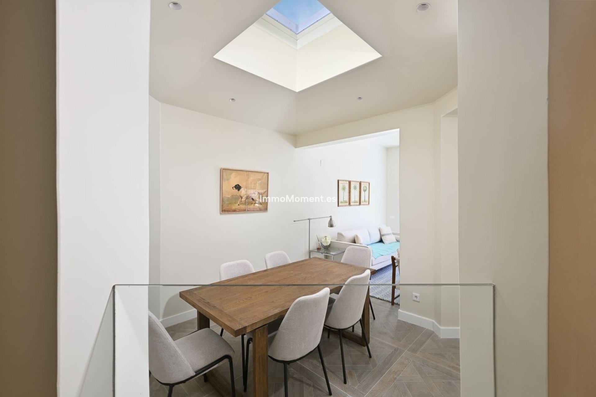 Resale - Apartment - Marbella - Elviria